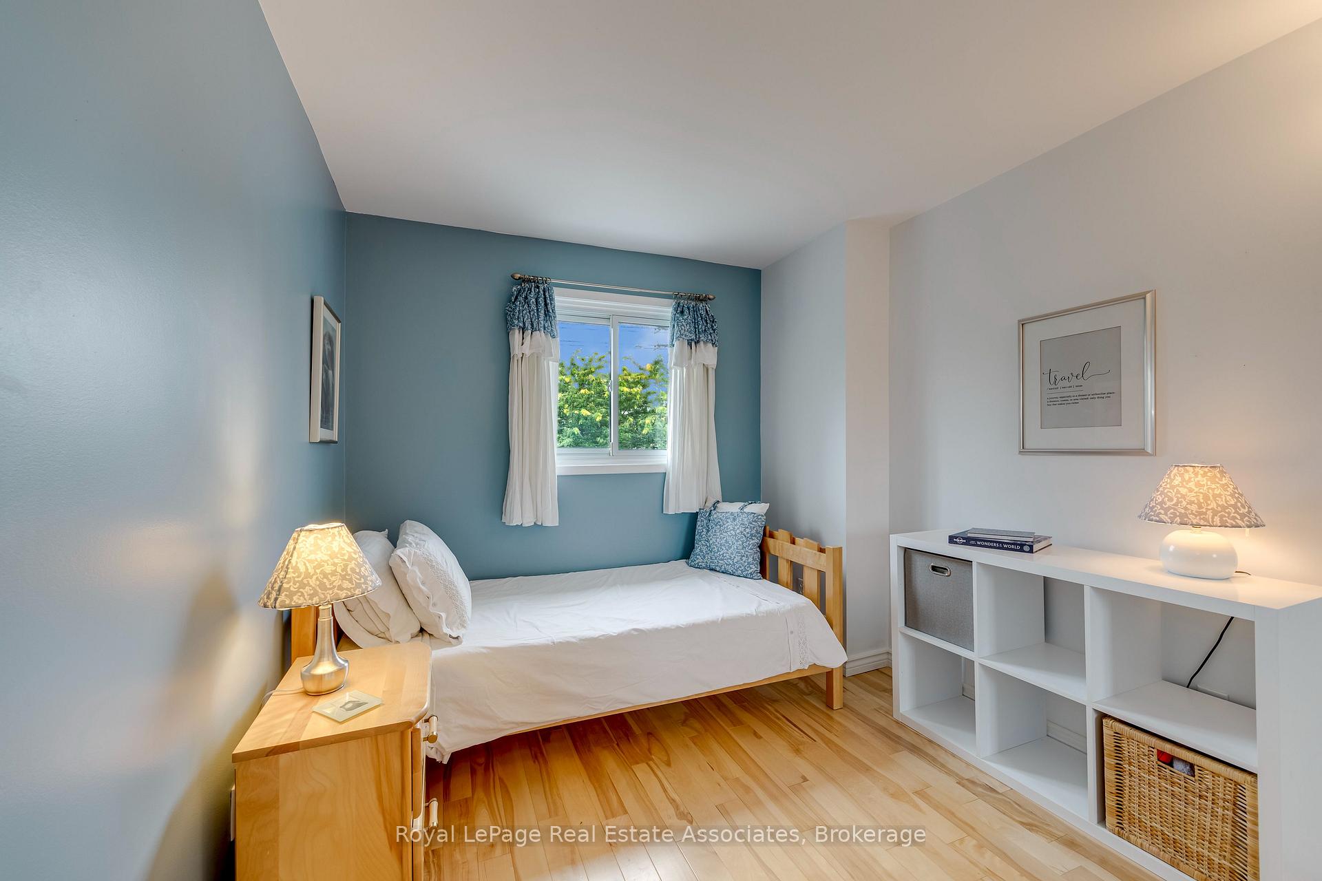Photo 13 of 2929 Arvida Circle, Mississauga, Meadowvale — HOMEH