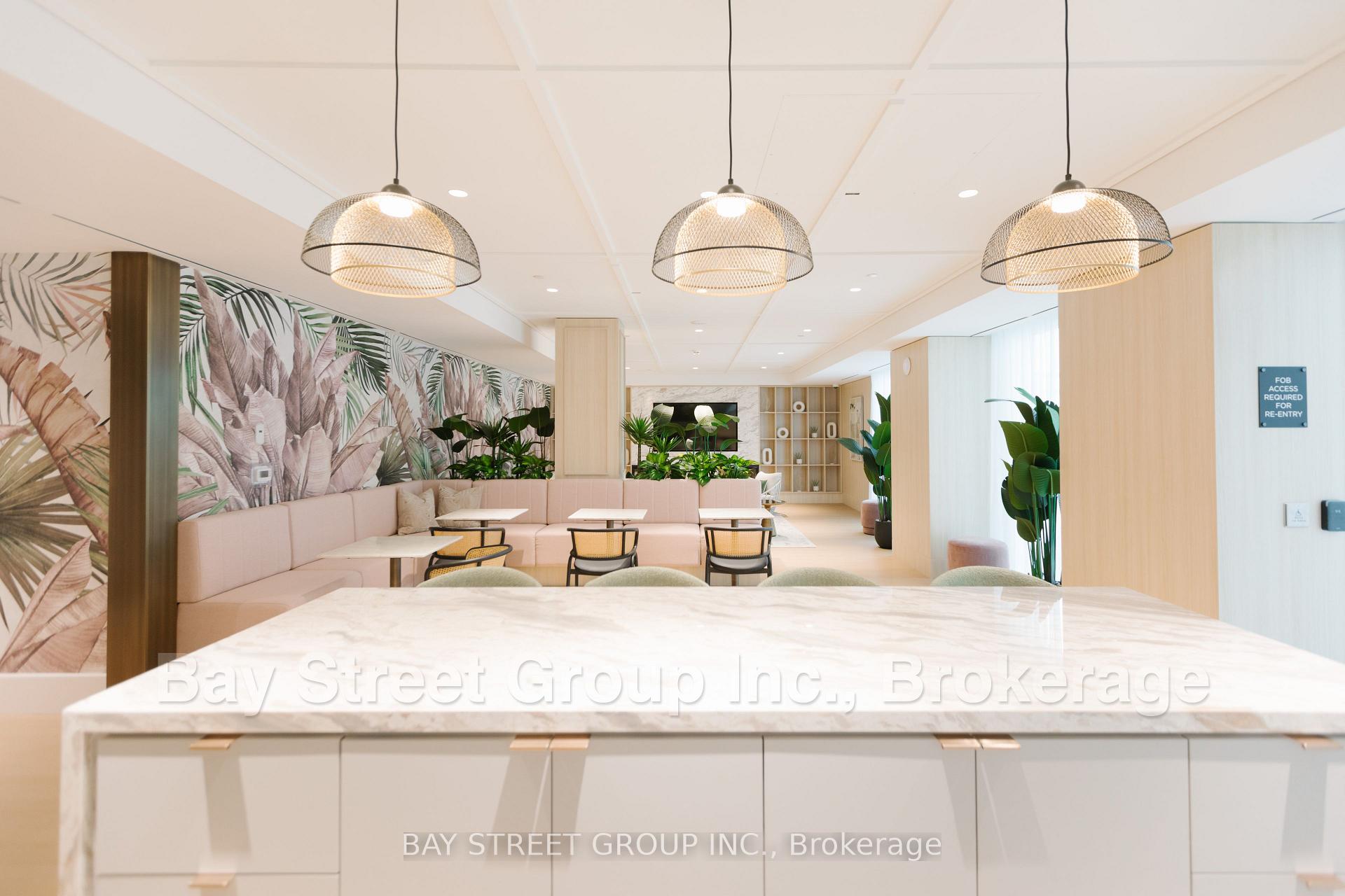 Photo 4 of Unit 707A, 2851 Highway 7 Road, Vaughan, Vaughan Corporate Centre — HOMEH