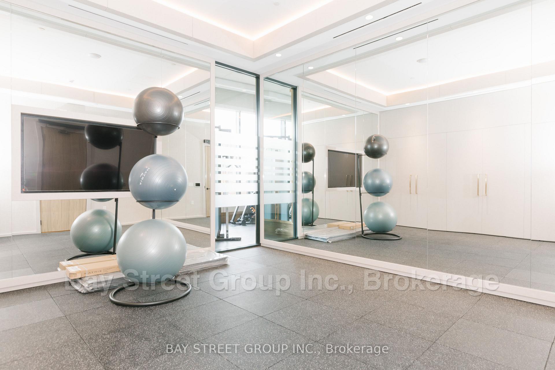 Photo 9 of Unit 707A, 2851 Highway 7 Road, Vaughan, Vaughan Corporate Centre — HOMEH