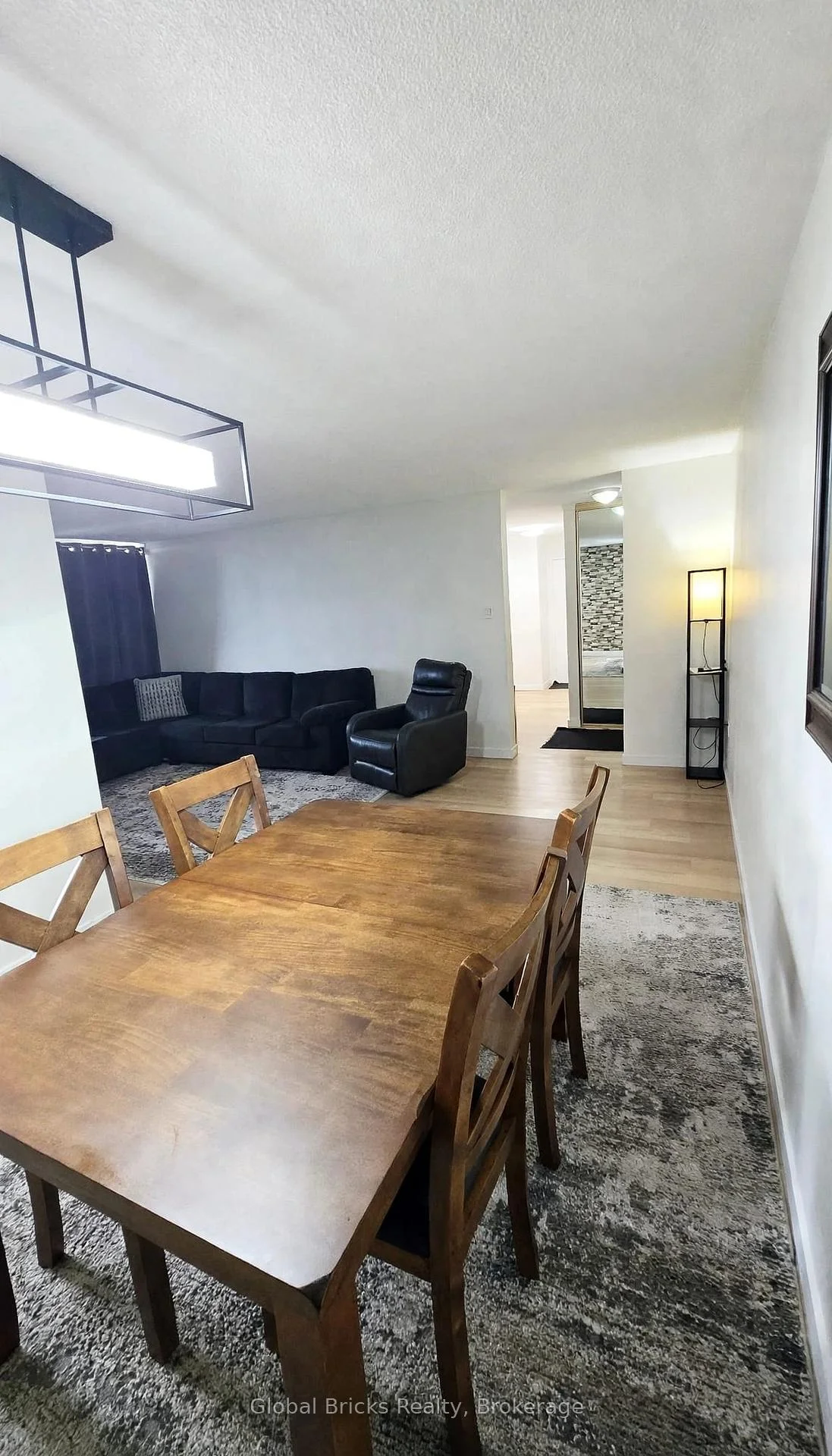 Photo 3 of Unit 1103, 17 Knightsbridge Road, Brampton, Queen Street Corridor — HOMEH