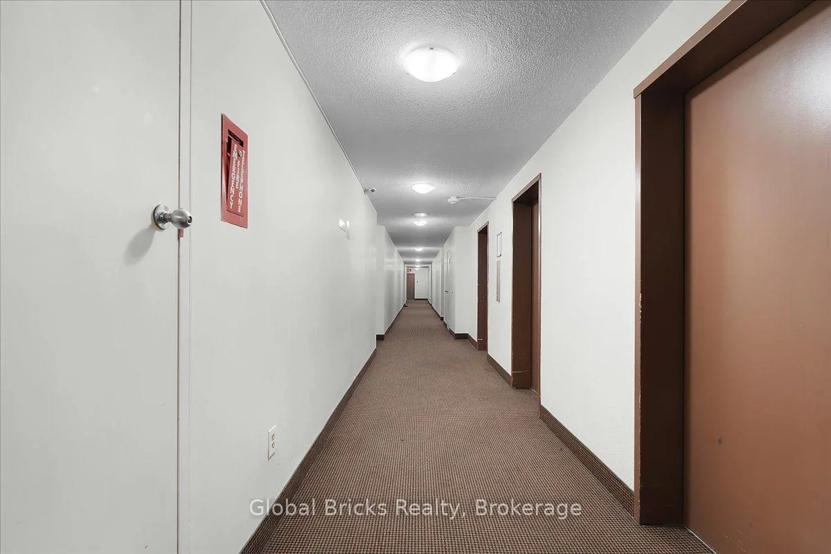 Photo 6 of Unit 1103, 17 Knightsbridge Road, Brampton, Queen Street Corridor — HOMEH