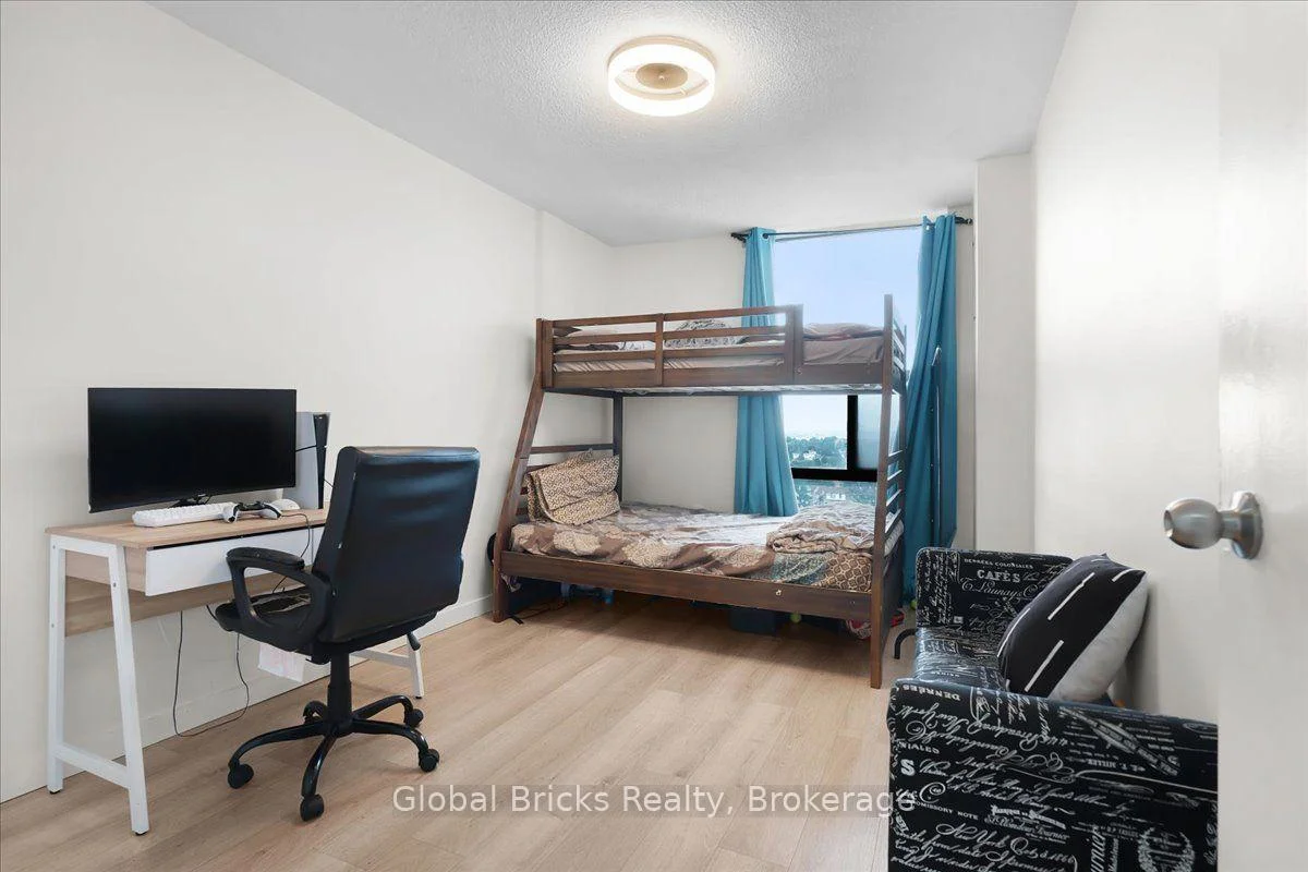 Photo 35 of Unit 1103, 17 Knightsbridge Road, Brampton, Queen Street Corridor — HOMEH