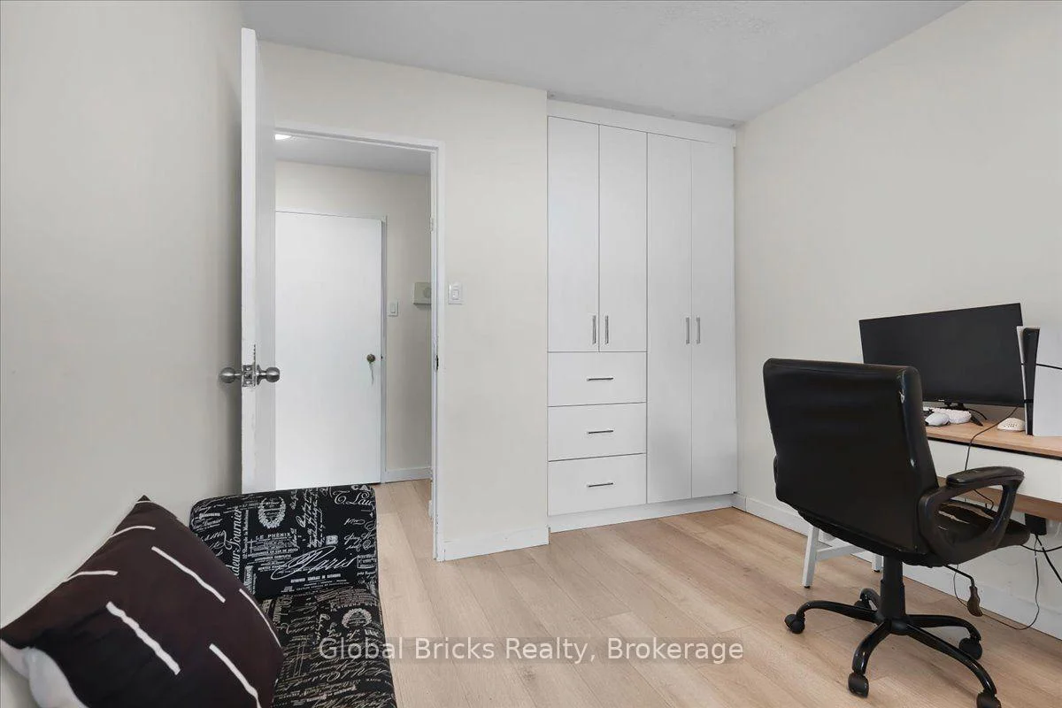 Photo 36 of Unit 1103, 17 Knightsbridge Road, Brampton, Queen Street Corridor — HOMEH