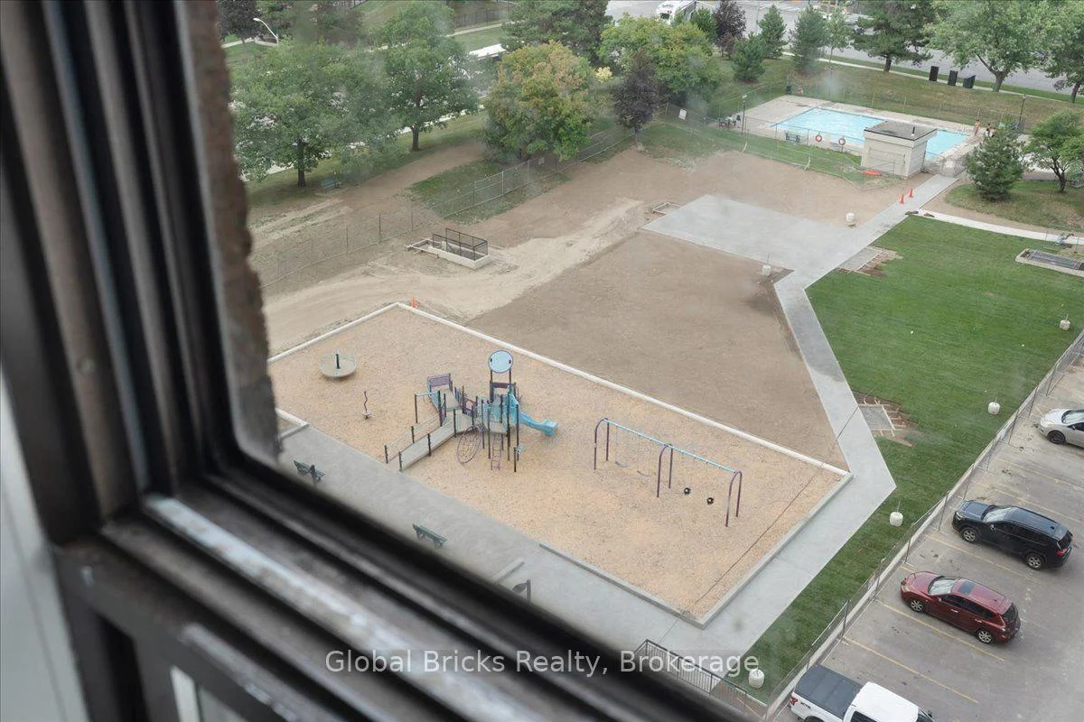 Photo 37 of Unit 1103, 17 Knightsbridge Road, Brampton, Queen Street Corridor — HOMEH