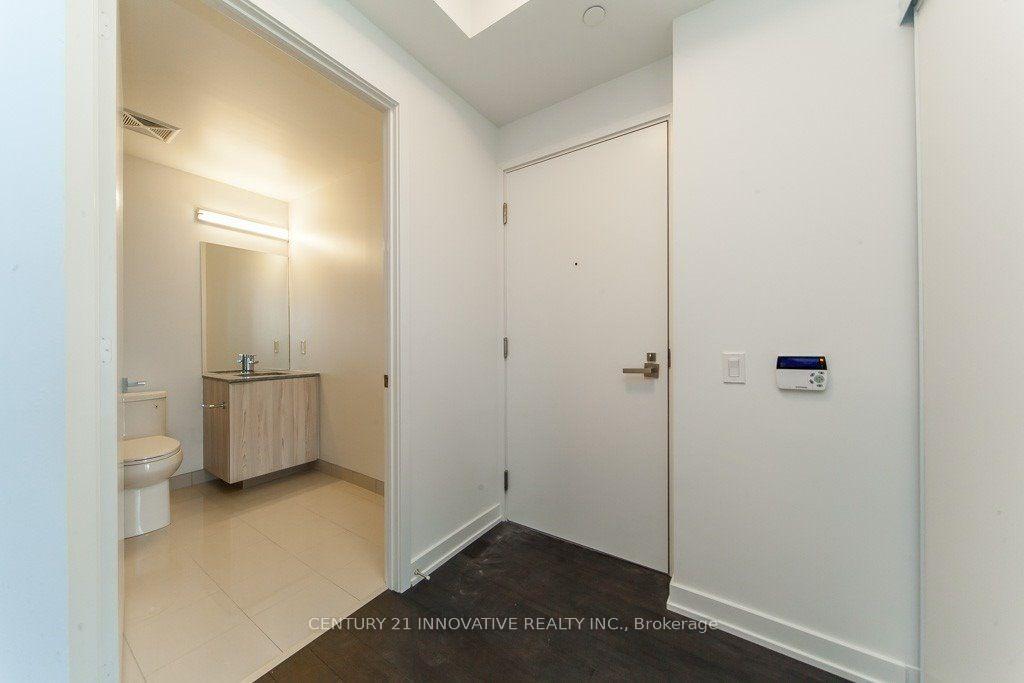 Photo 6 of Unit 1207, 50 Ordnance Street, Toronto, Niagara — HOMEH