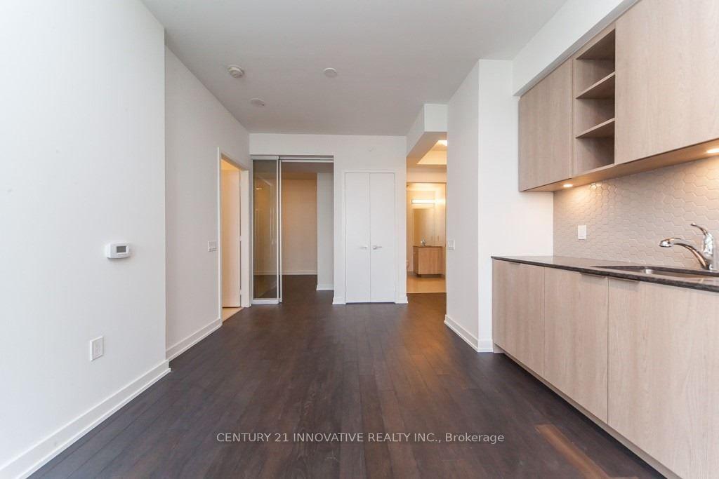 Photo 17 of Unit 1207, 50 Ordnance Street, Toronto, Niagara — HOMEH