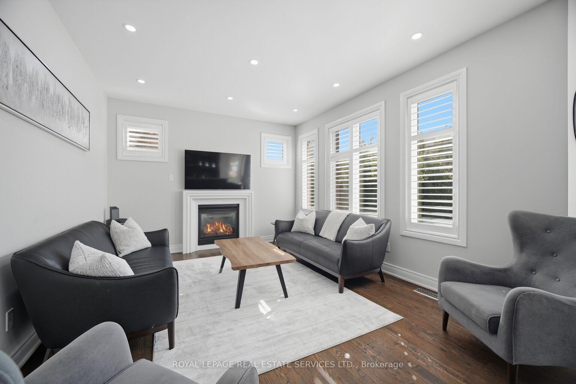 Photo 9 of 8 Wardsville Drive, Brampton, Bram West — HOMEH