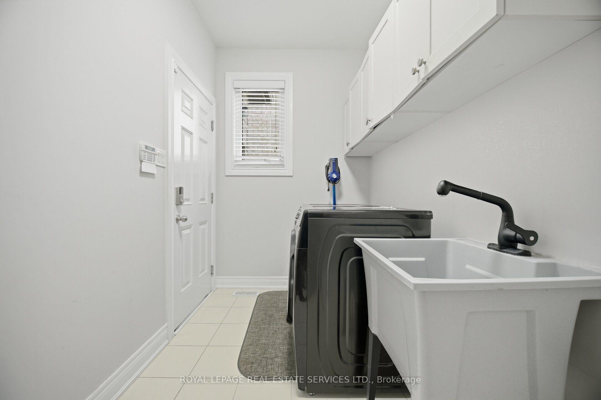 Photo 32 of 8 Wardsville Drive, Brampton, Bram West — HOMEH