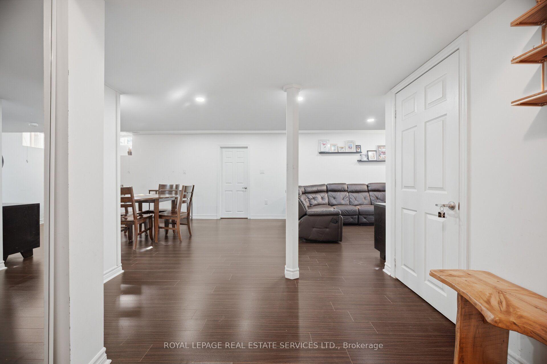 Photo 36 of 8 Wardsville Drive, Brampton, Bram West — HOMEH