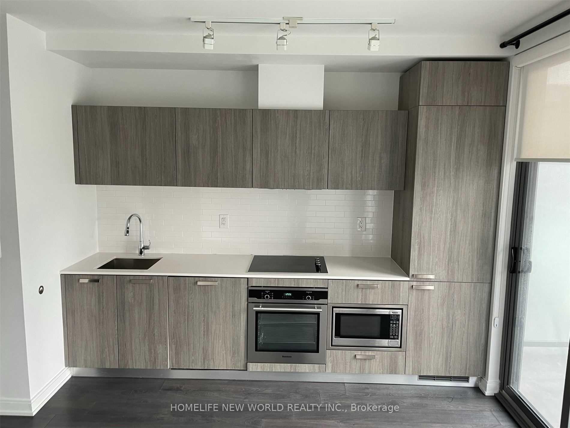 Photo 4 of Unit 1102, 50 Charles Street E, Toronto, Church-Yonge Corridor — HOMEH