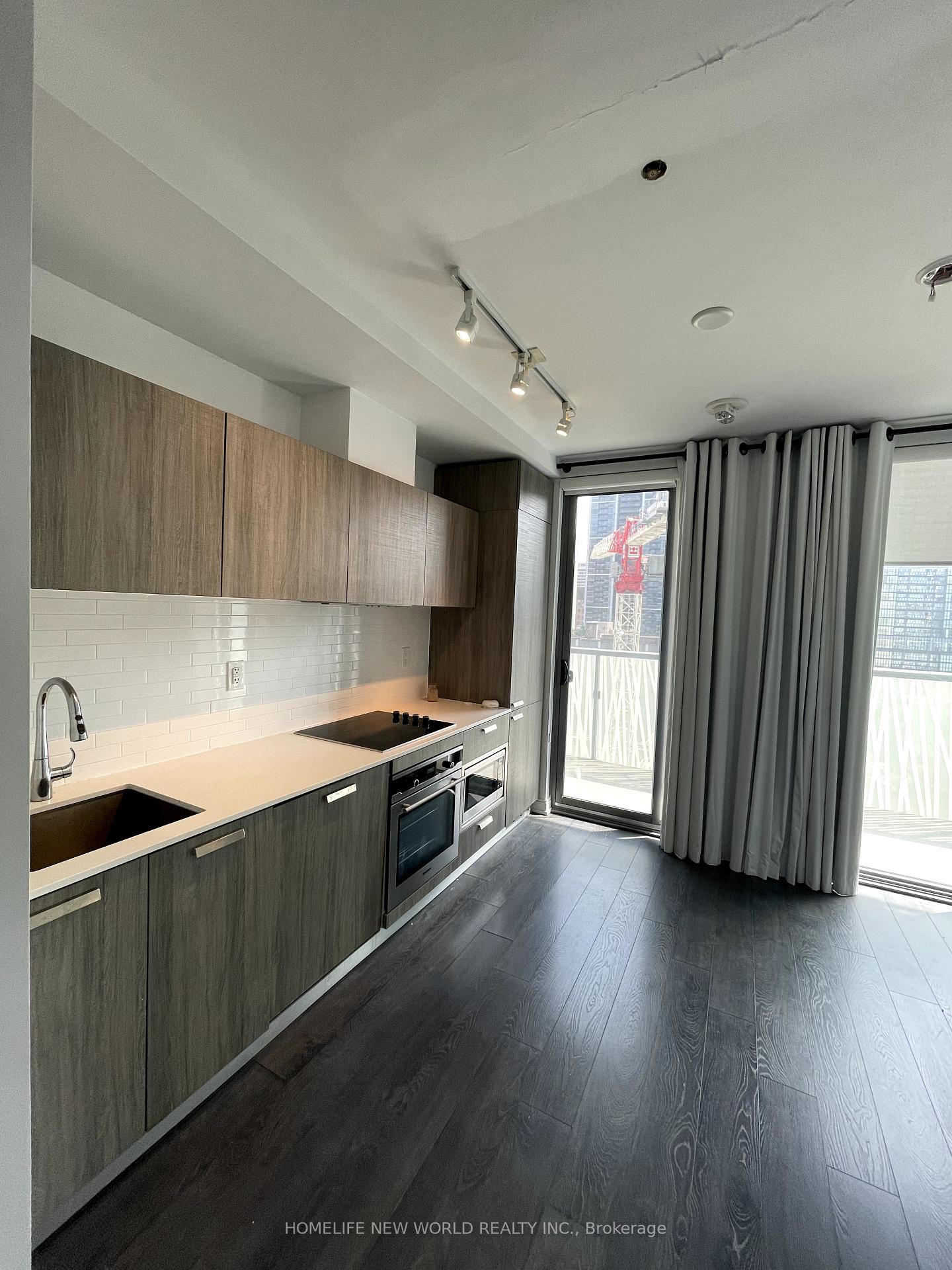 Photo 5 of Unit 1102, 50 Charles Street E, Toronto, Church-Yonge Corridor — HOMEH
