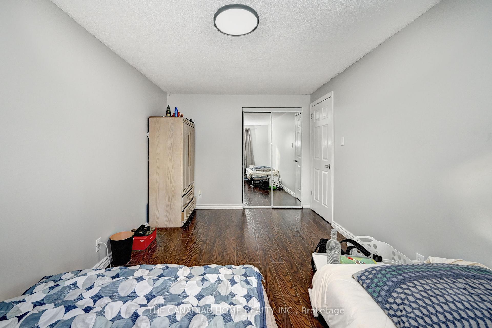 Photo 19 of 489 Strasburg Road, Kitchener, Alpine — HOMEH