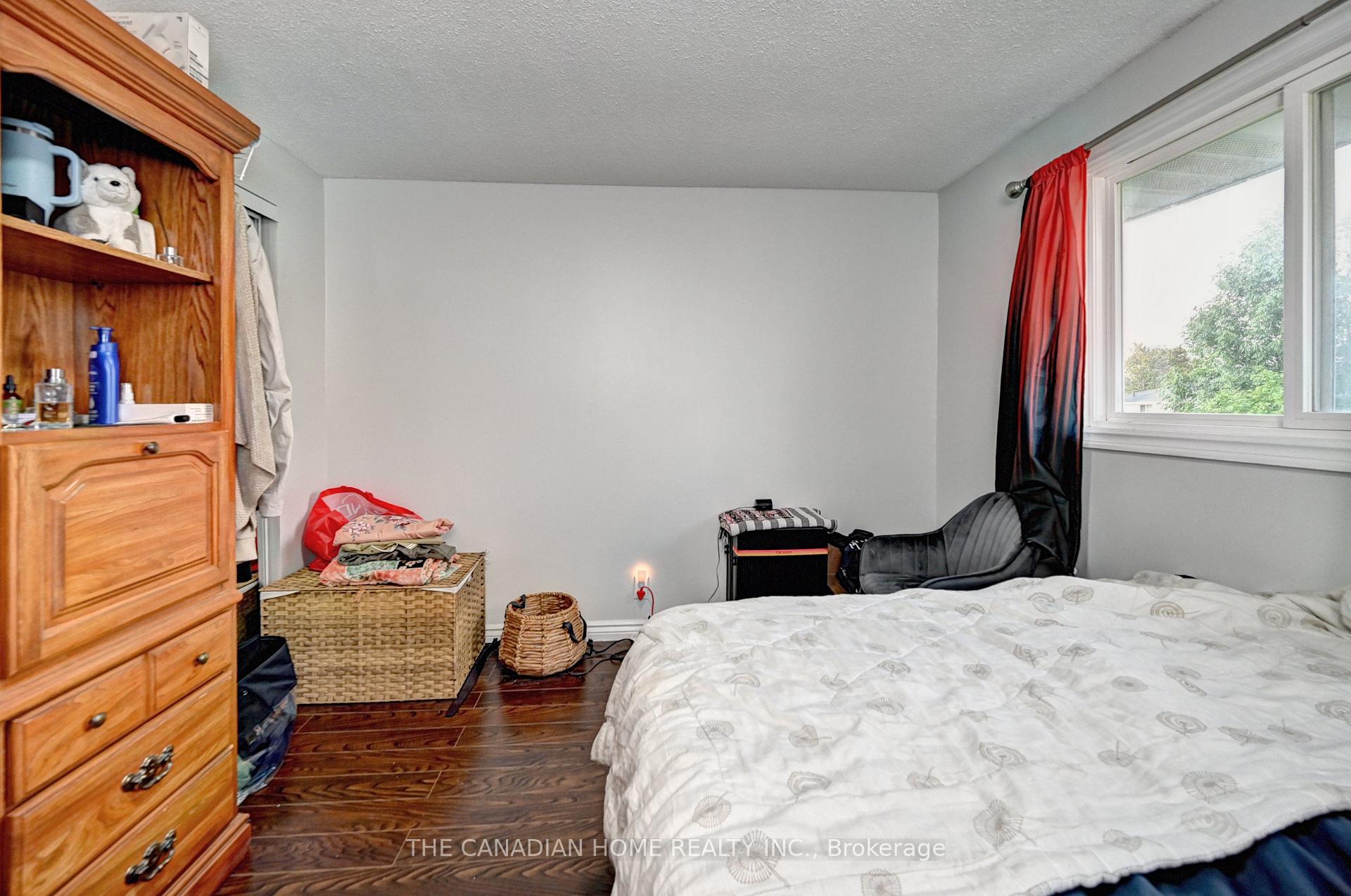 Photo 22 of 489 Strasburg Road, Kitchener, Alpine — HOMEH