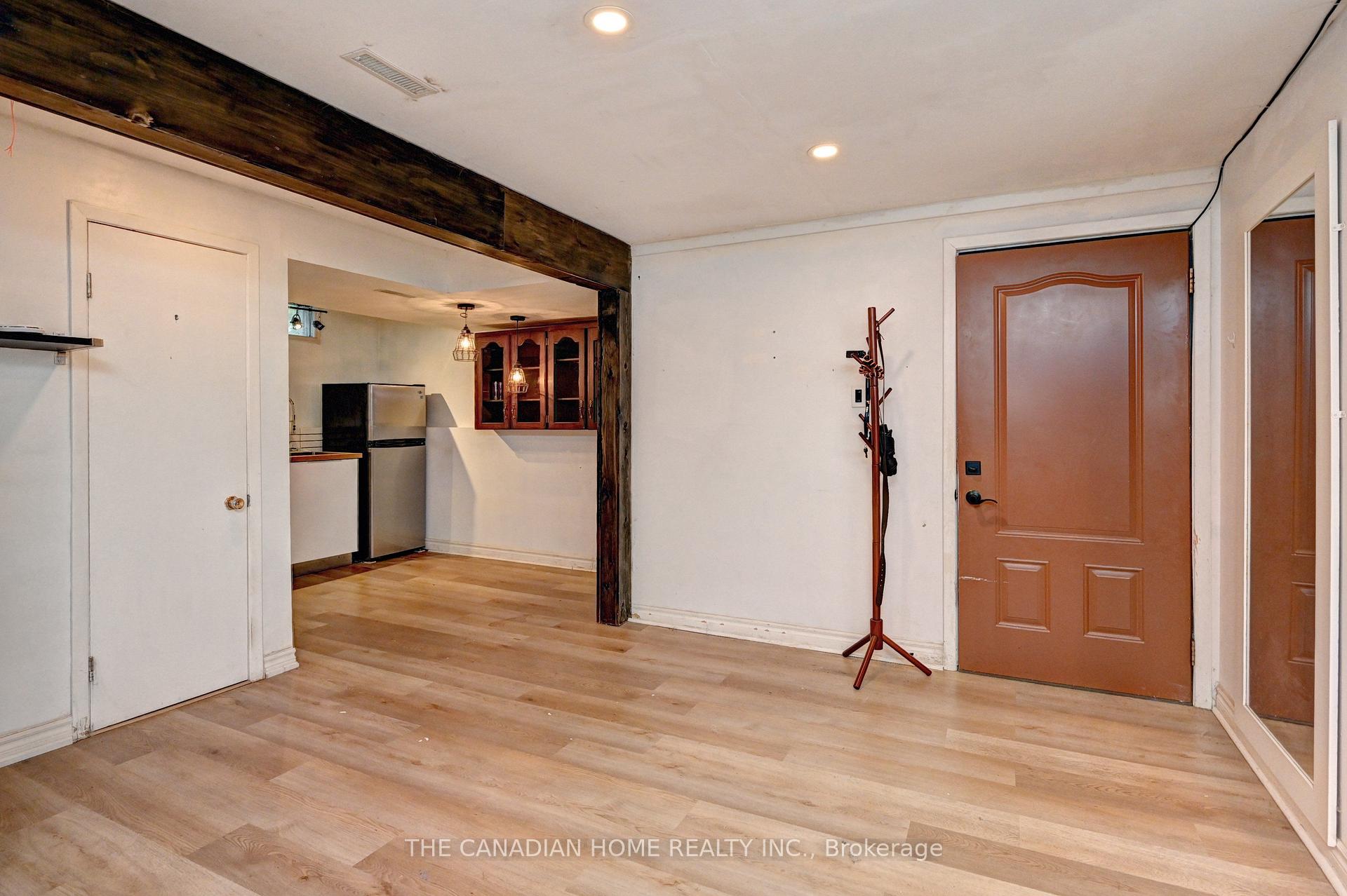 Photo 28 of 489 Strasburg Road, Kitchener, Alpine — HOMEH