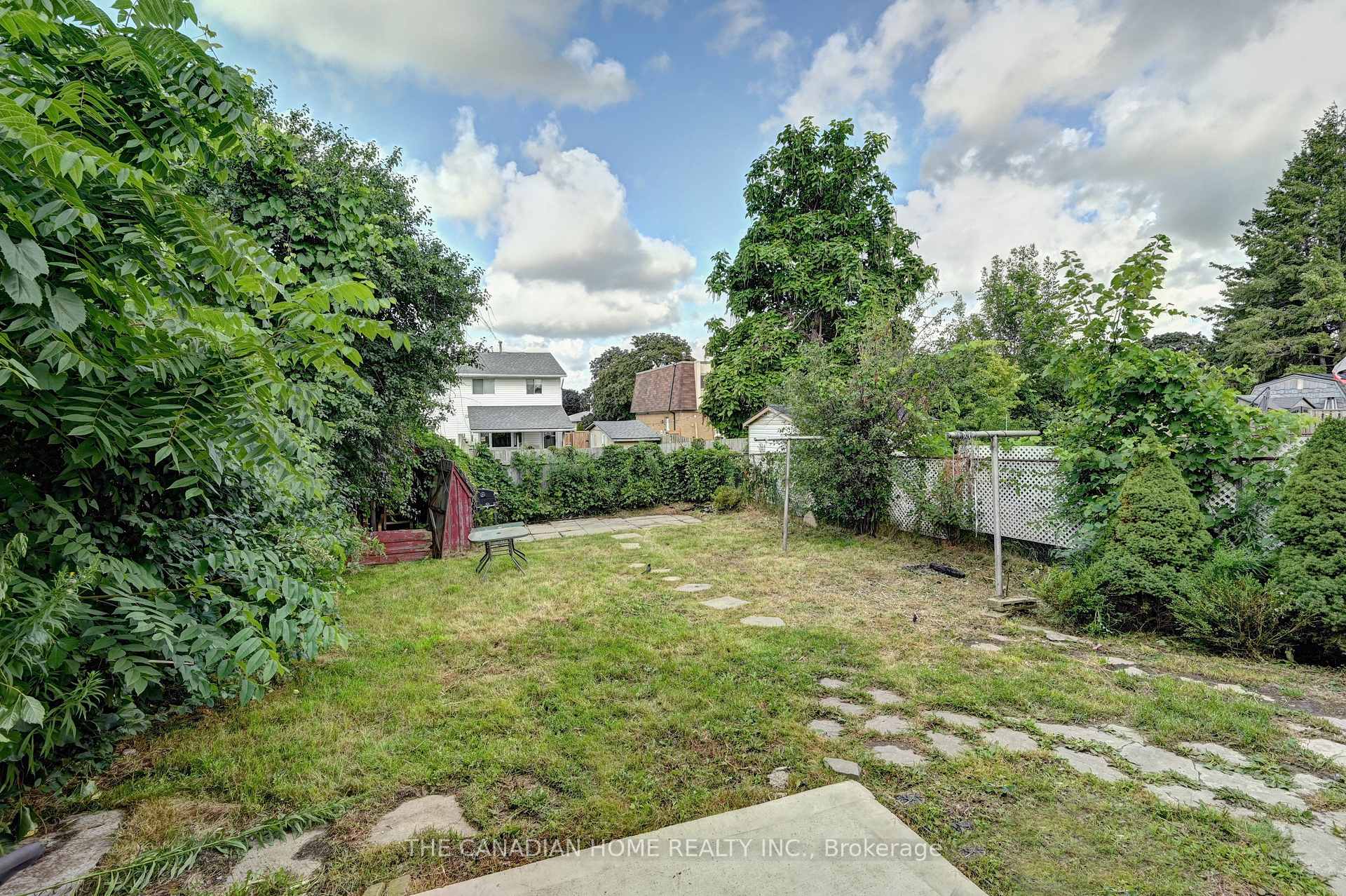Photo 37 of 489 Strasburg Road, Kitchener, Alpine — HOMEH