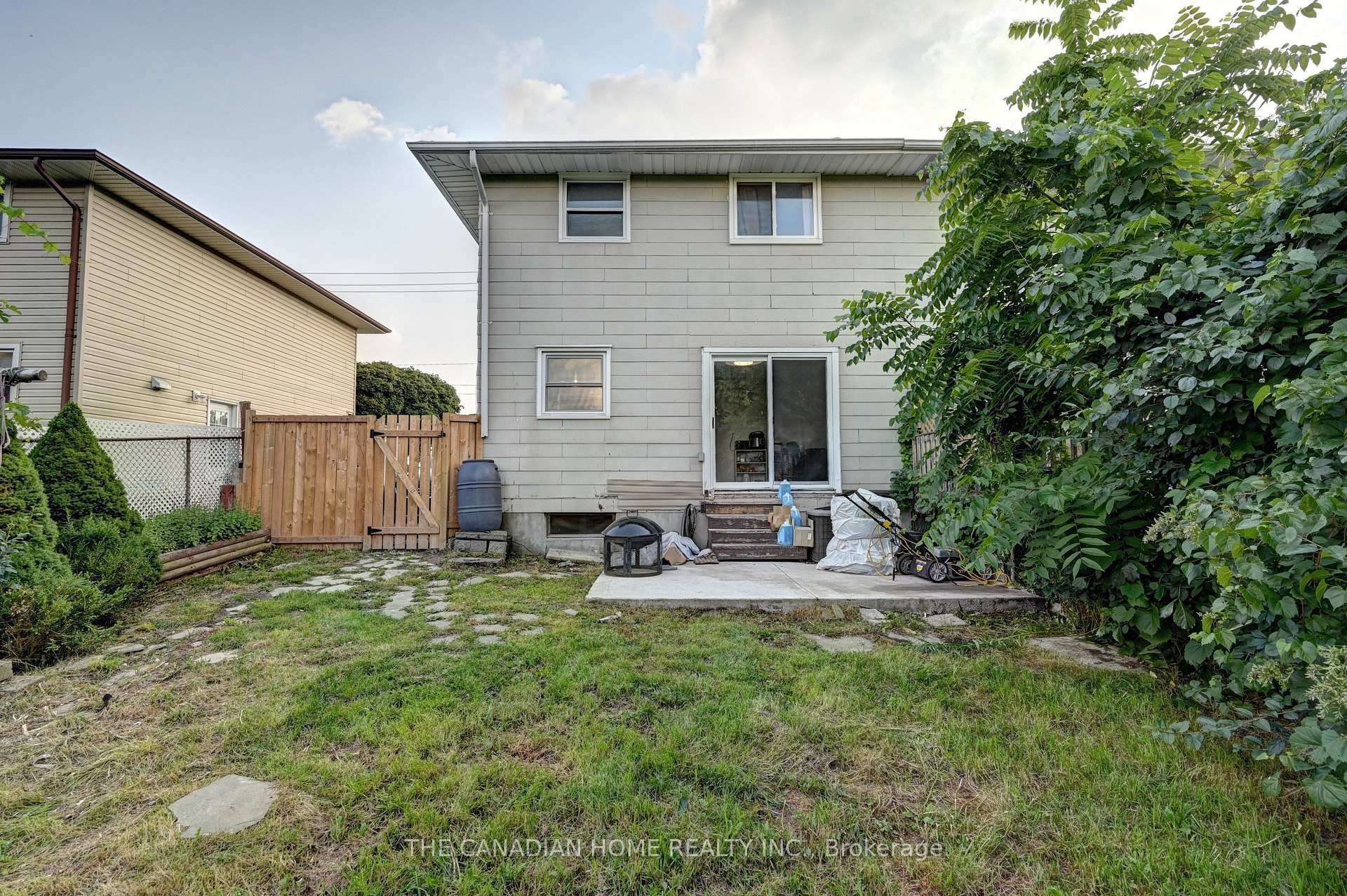 Photo 38 of 489 Strasburg Road, Kitchener, Alpine — HOMEH