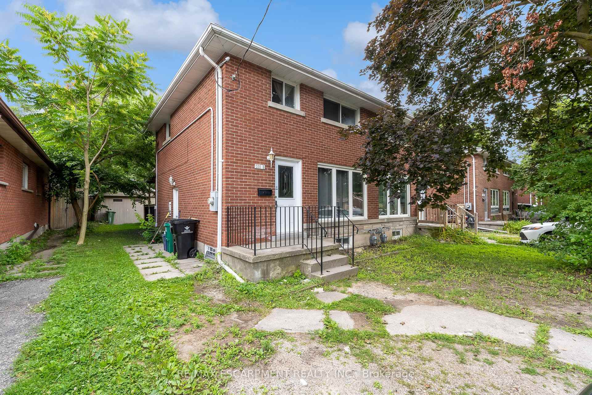 Photo of 203B Erb Street