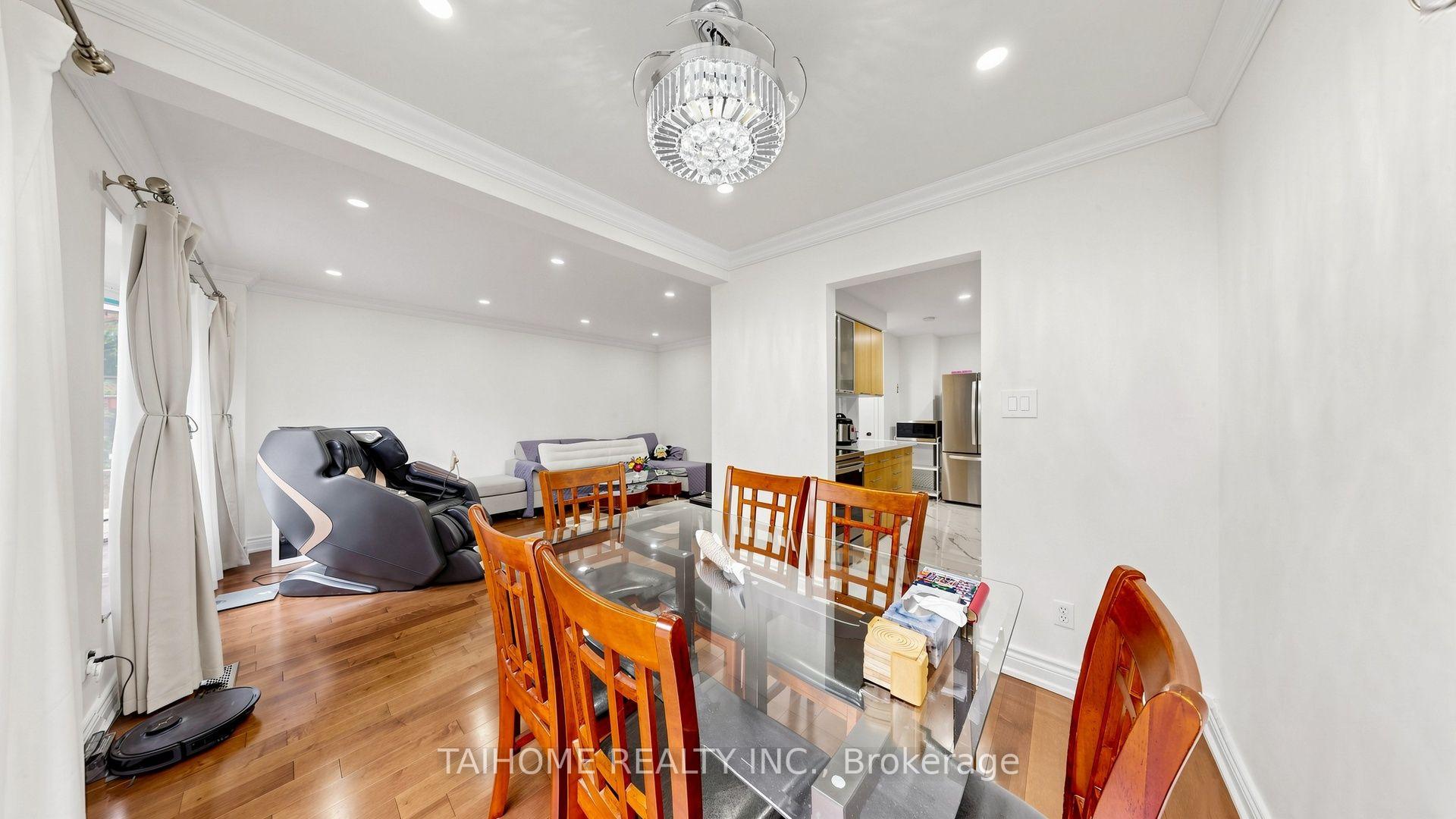 Photo 10 of 43 Karen Street, Vaughan, Crestwood-Springfarm-Yorkhill — HOMEH