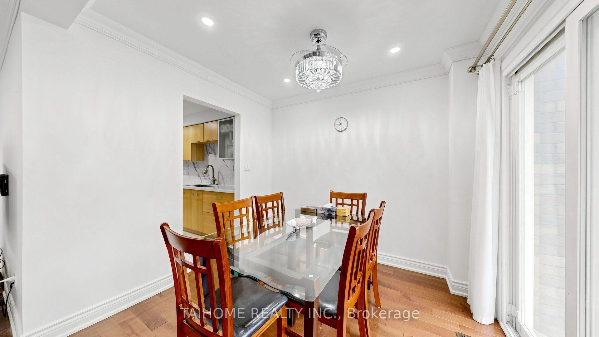 Photo 11 of 43 Karen Street, Vaughan, Crestwood-Springfarm-Yorkhill — HOMEH
