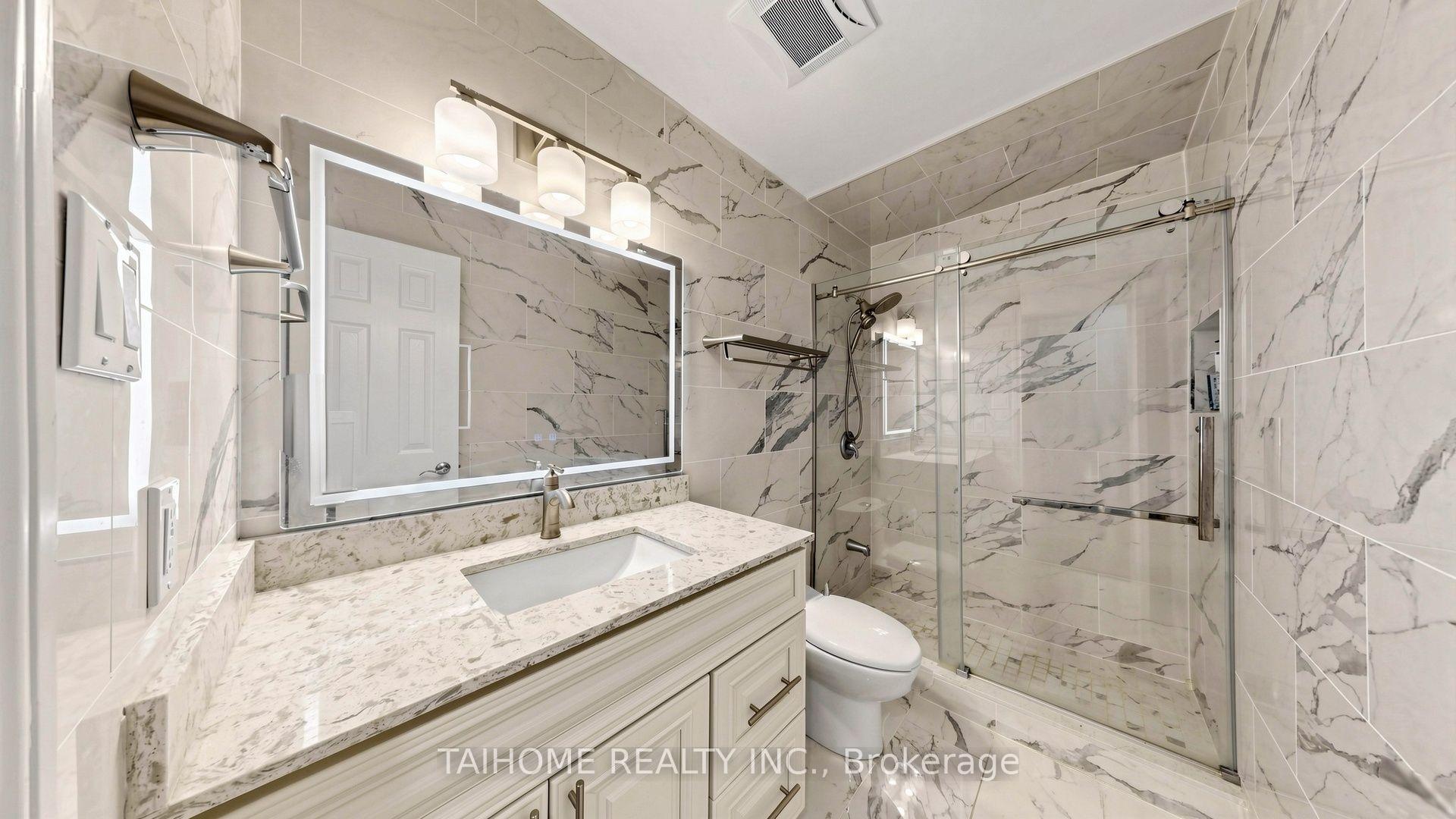 Photo 28 of 43 Karen Street, Vaughan, Crestwood-Springfarm-Yorkhill — HOMEH