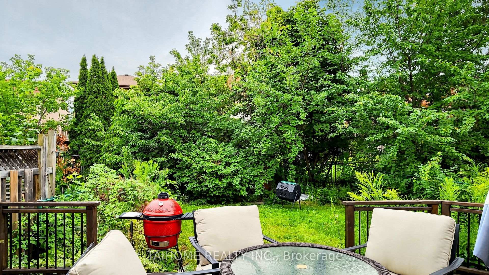 Photo 42 of 43 Karen Street, Vaughan, Crestwood-Springfarm-Yorkhill — HOMEH
