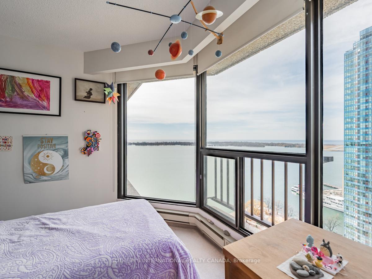 Photo 25 of Unit 2204, 65 Harbour Square, Toronto, Waterfront Communities — HOMEH