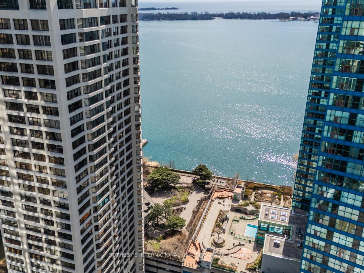 Photo 29 of Unit 2204, 65 Harbour Square, Toronto, Waterfront Communities — HOMEH