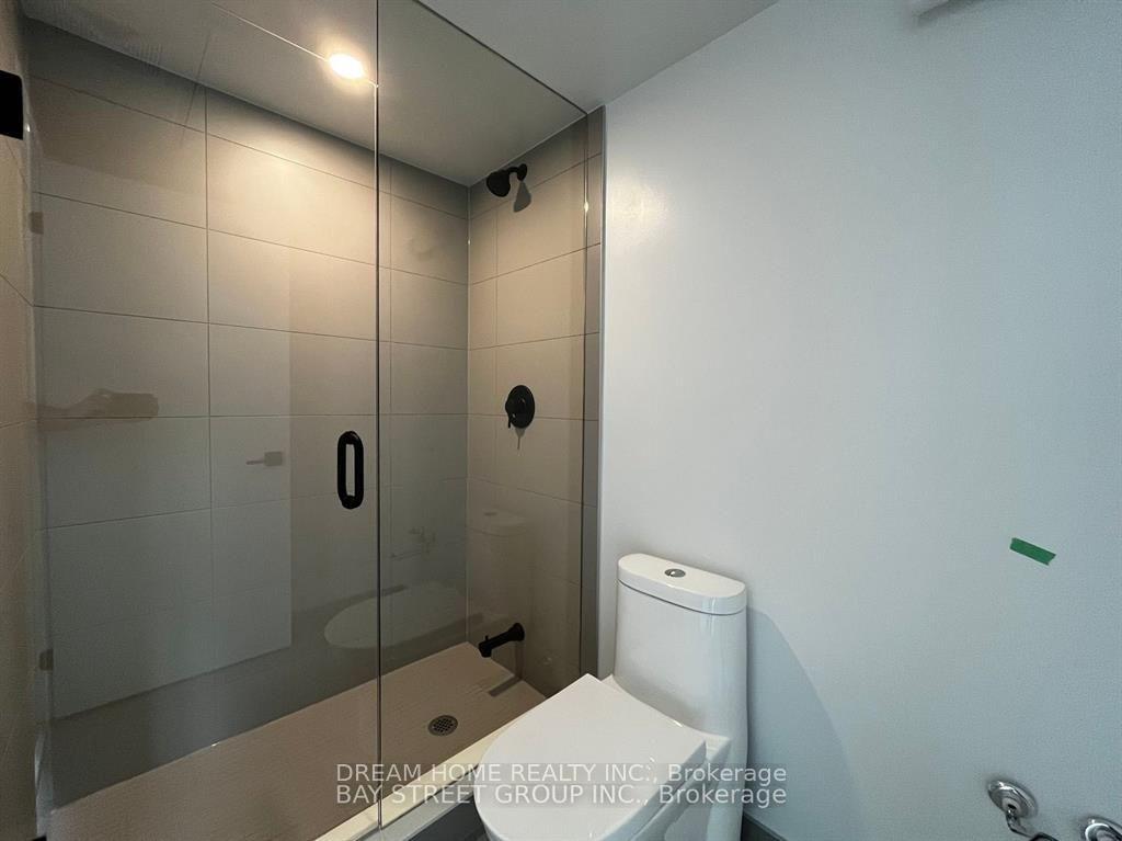 Photo 12 of Unit 305, 2 Augusta Avenue, Toronto, Waterfront Communities — HOMEH