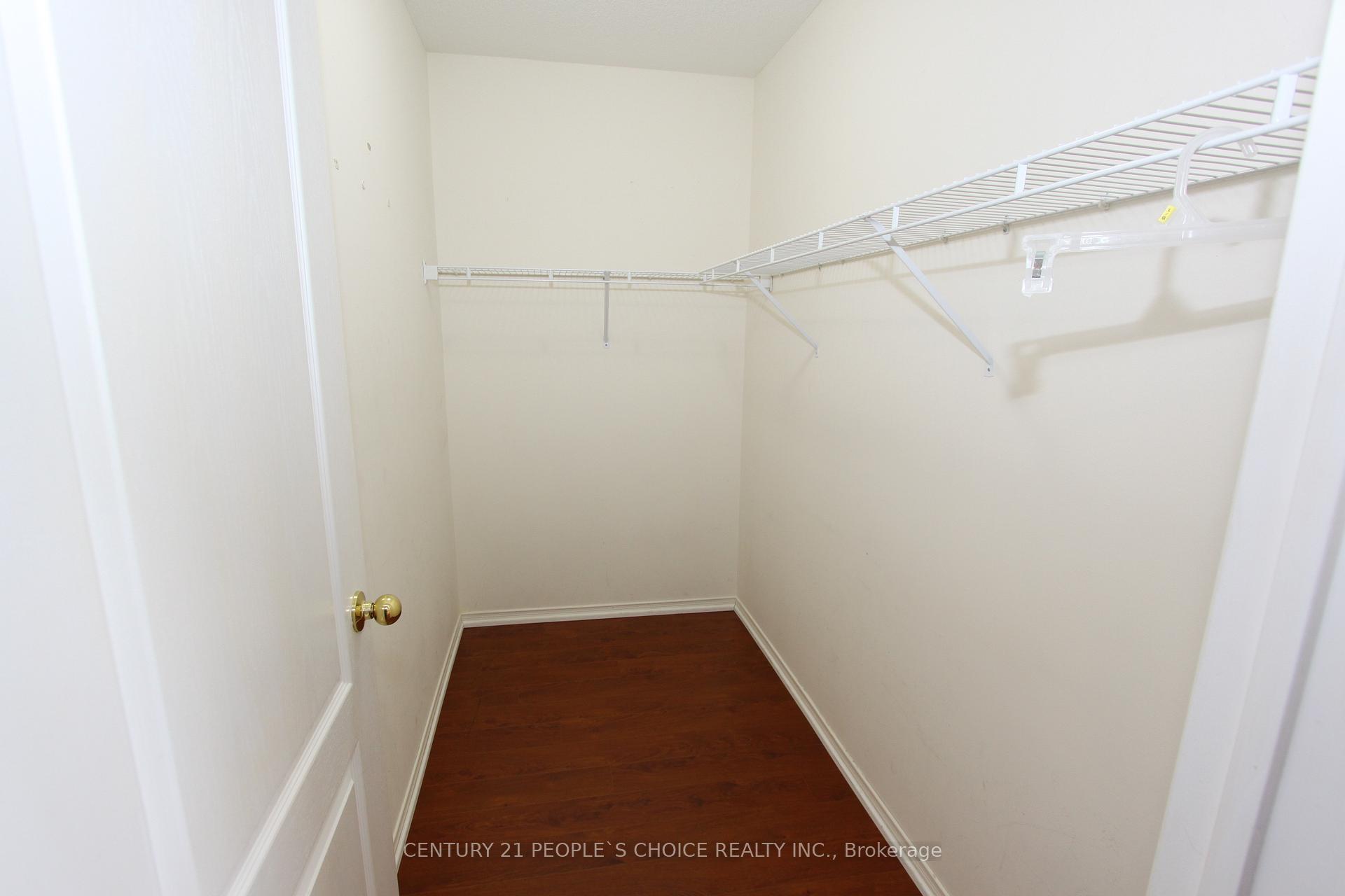 Photo 19 of 14 Thornbush Boulevard, Brampton, Fletcher's Meadow — HOMEH