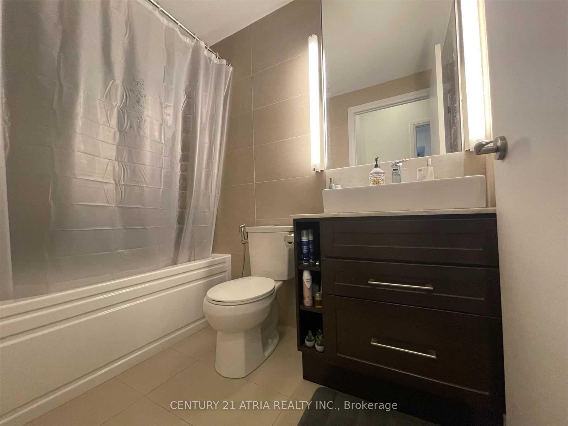 Photo 10 of Unit 201, 21 Clairtrell Road, North York, Willowdale East — HOMEH