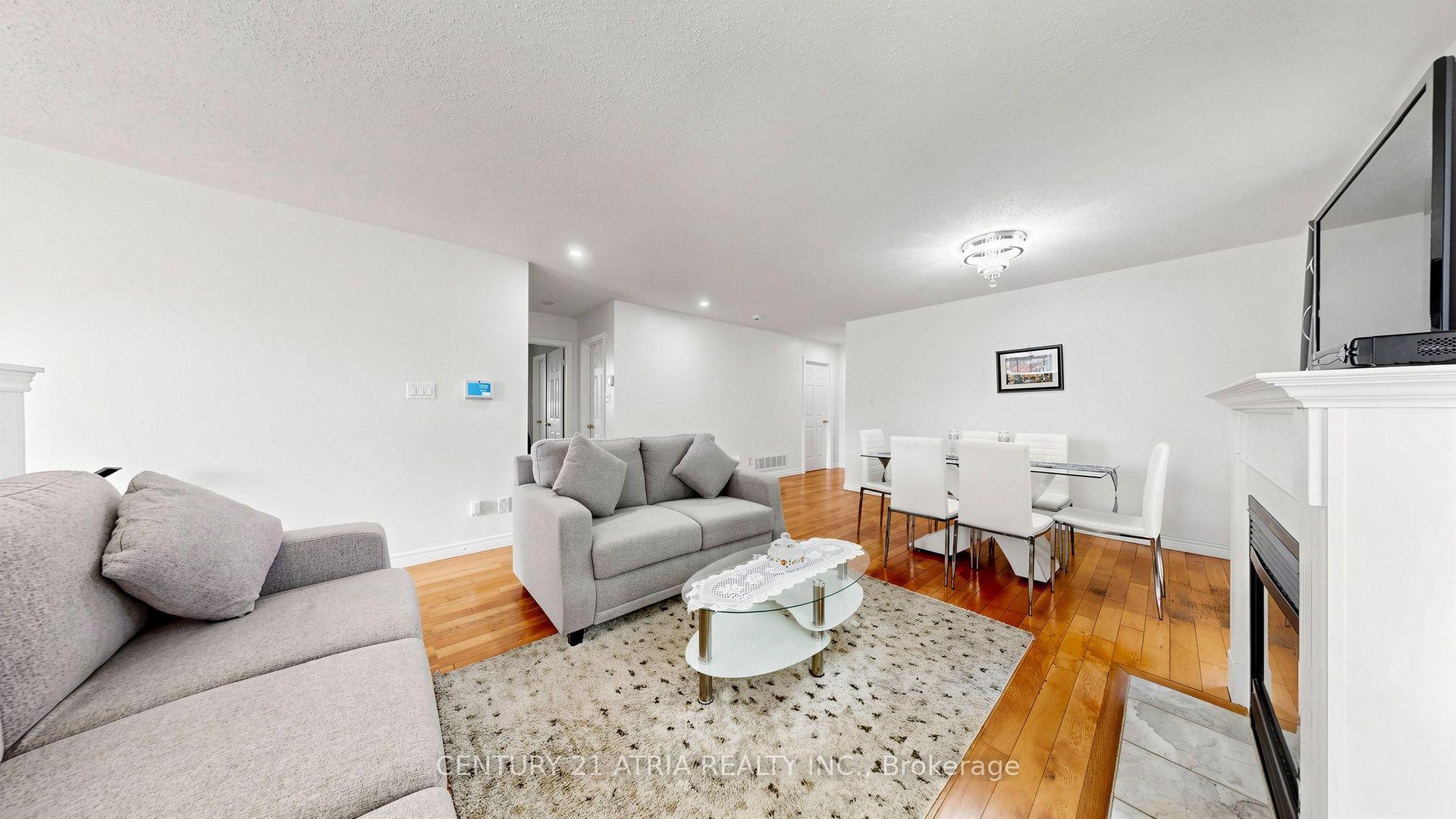 Photo 9 of 102 Huntington Crescent, Clarington, Courtice — HOMEH