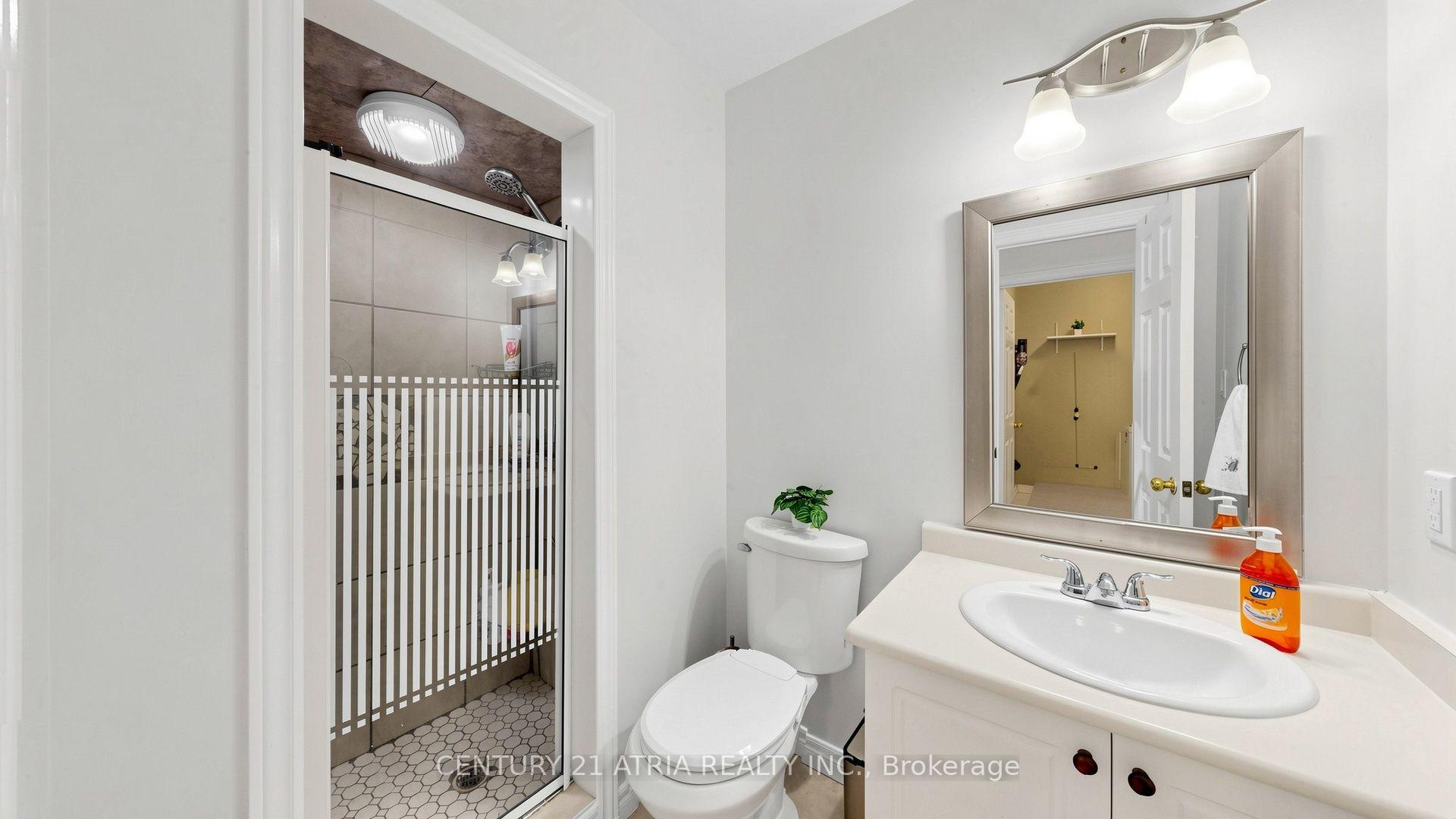 Photo 34 of 102 Huntington Crescent, Clarington, Courtice — HOMEH