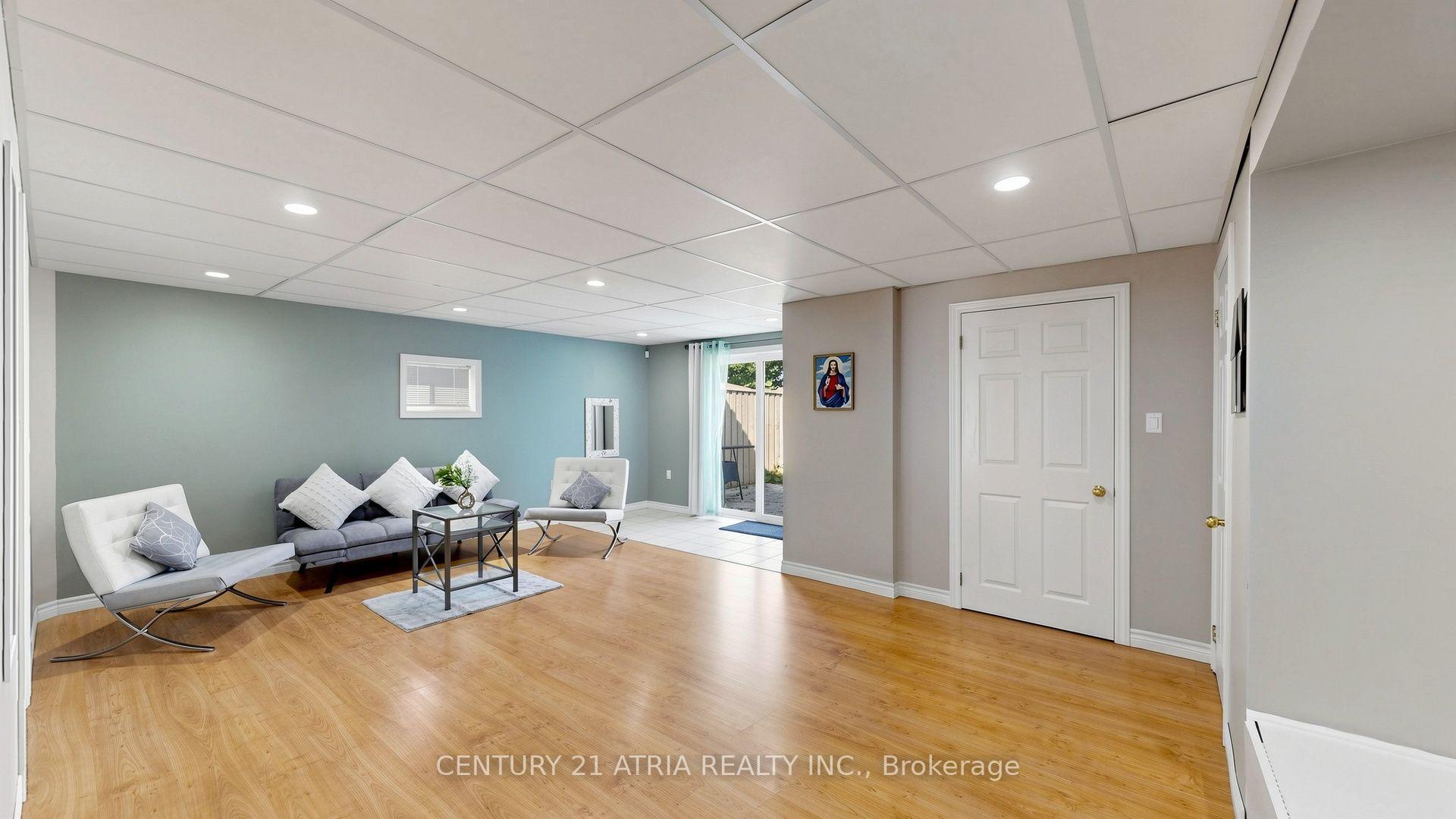Photo 36 of 102 Huntington Crescent, Clarington, Courtice — HOMEH