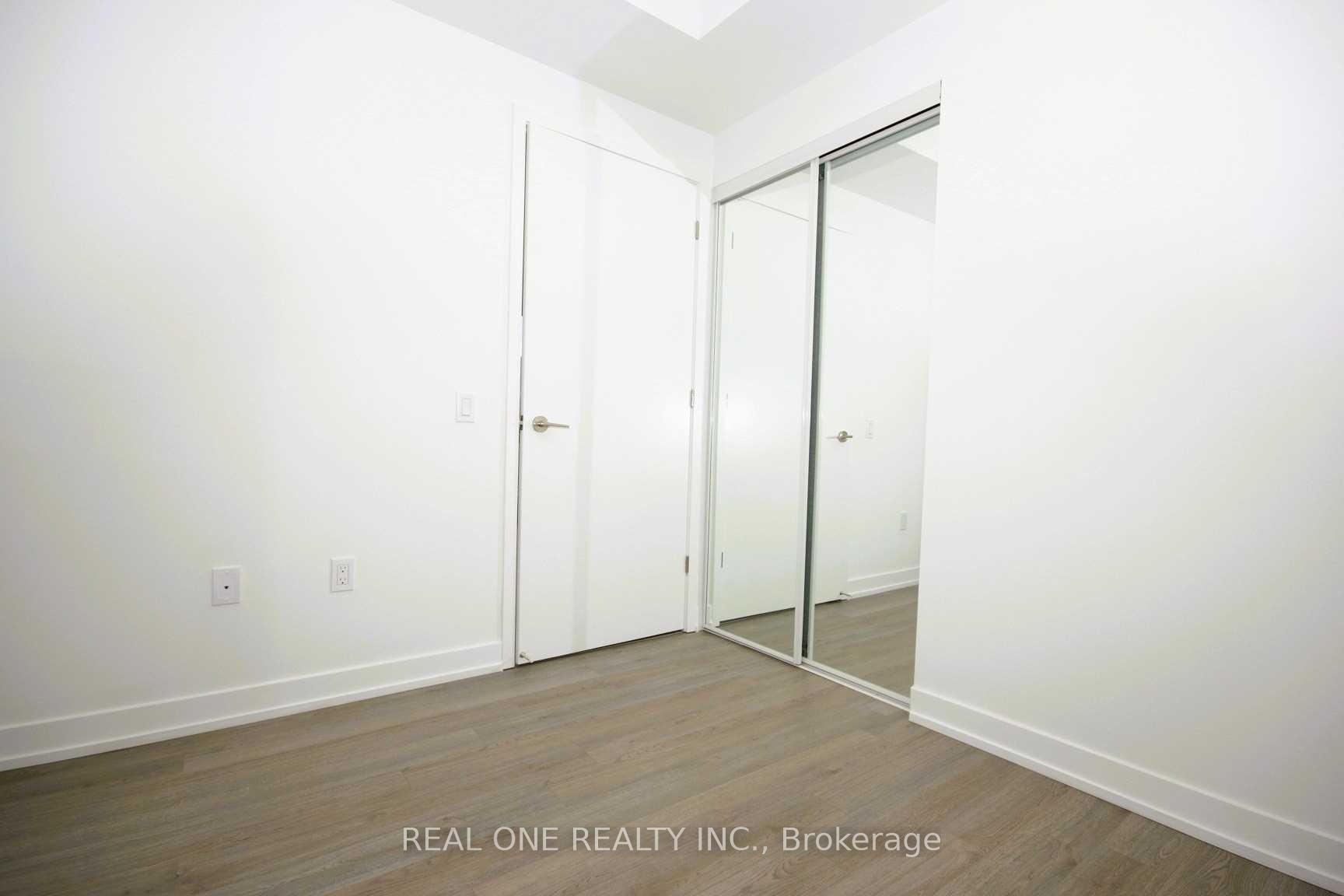 Photo 11 of Unit 1709, 39 Roehampton Avenue, Toronto, Mount Pleasant West — HOMEH