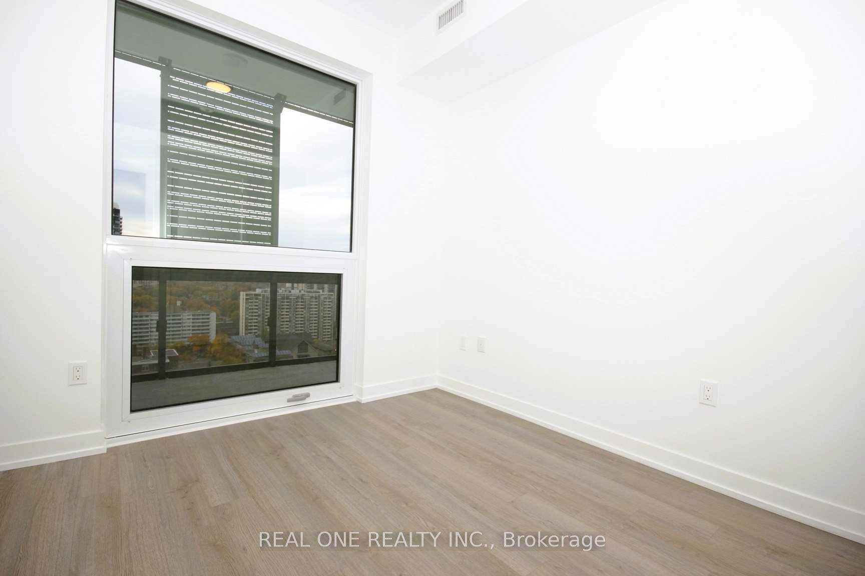 Photo 13 of Unit 1709, 39 Roehampton Avenue, Toronto, Mount Pleasant West — HOMEH