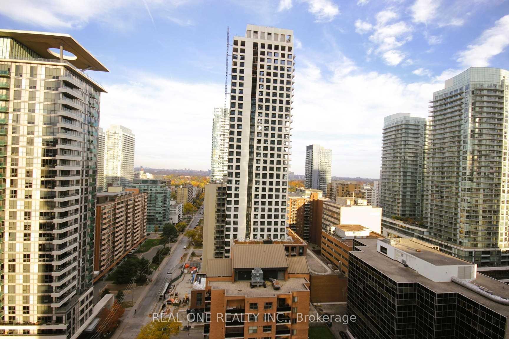 Photo 22 of Unit 1709, 39 Roehampton Avenue, Toronto, Mount Pleasant West — HOMEH