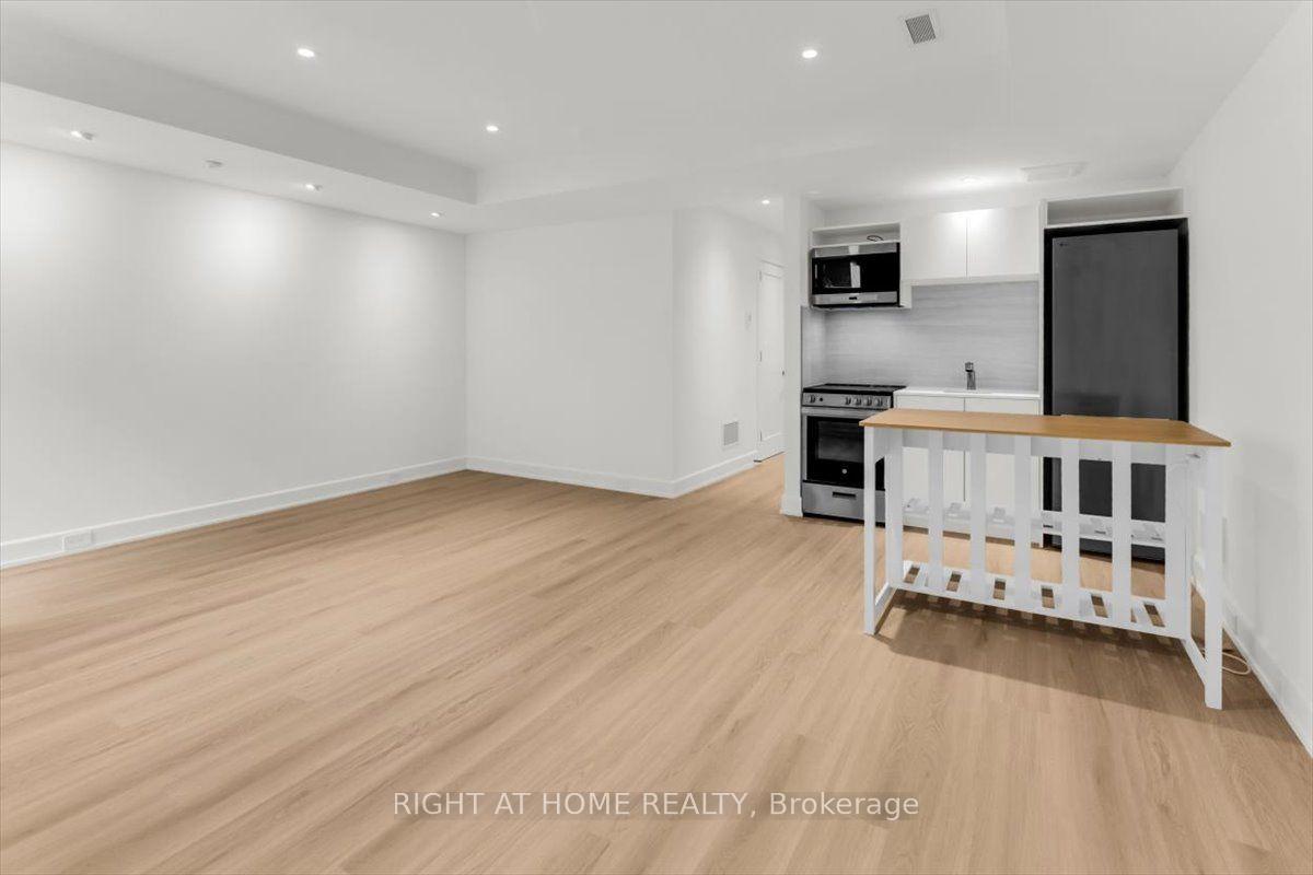 Photo 13 of Unit LOWER, 431 Arlington Avenue, Toronto, Humewood-Cedarvale — HOMEH