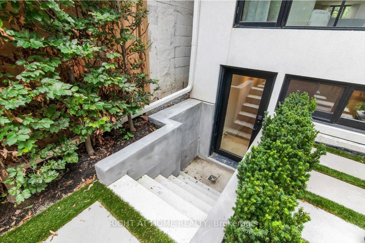 Photo 31 of Unit LOWER, 431 Arlington Avenue, Toronto, Humewood-Cedarvale — HOMEH