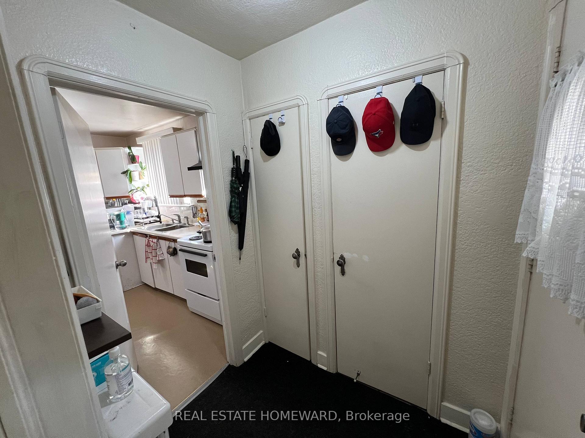 Photo 4 of Unit Main, 124 Glencrest Boulevard, Toronto, O'Connor-Parkview — HOMEH