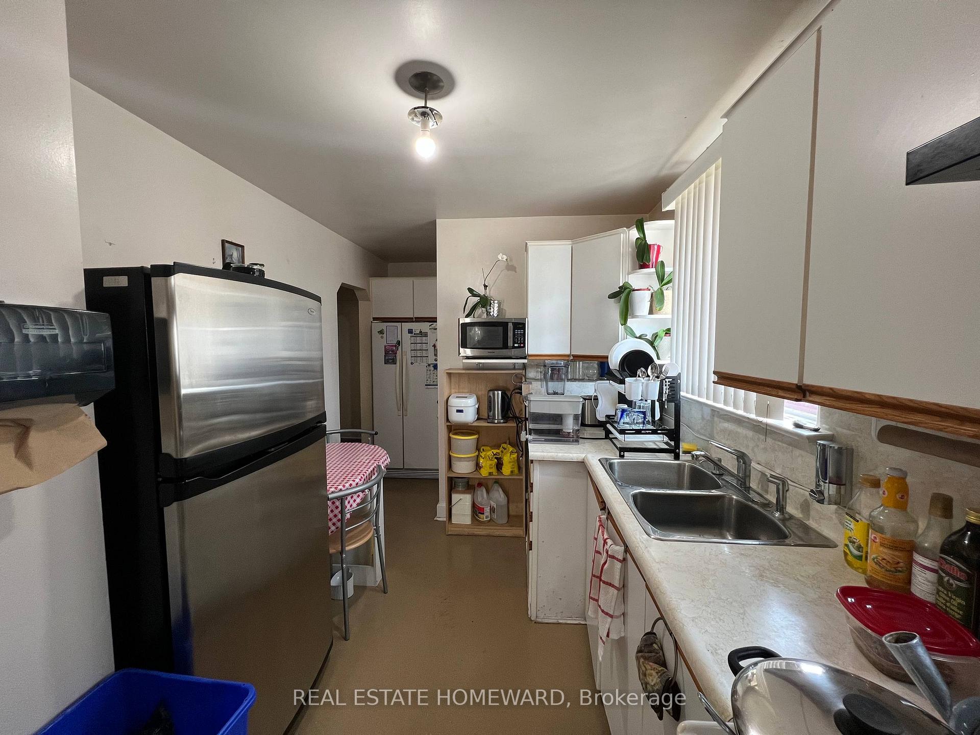 Photo 7 of Unit Main, 124 Glencrest Boulevard, Toronto, O'Connor-Parkview — HOMEH