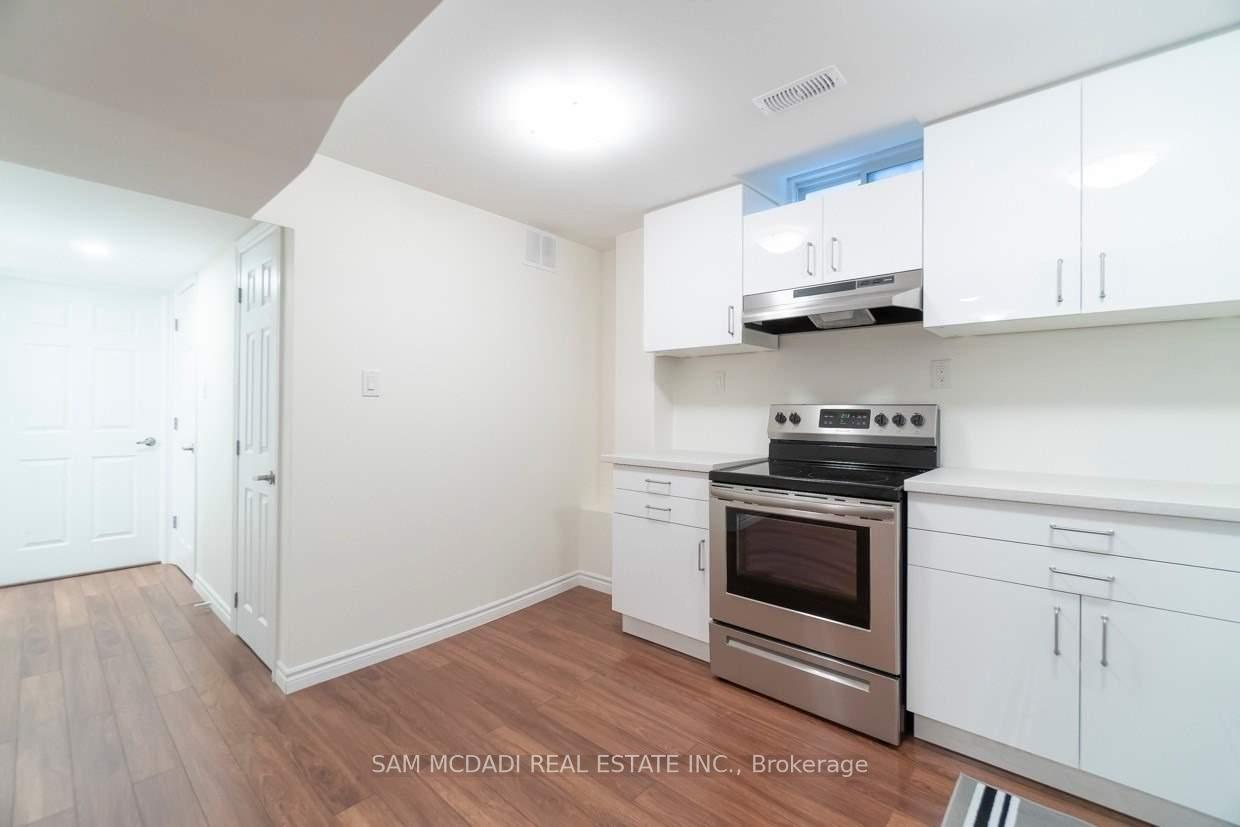 Photo 4 of Unit Lower, 3883 Barley Trail, Mississauga, Churchill Meadows — HOMEH