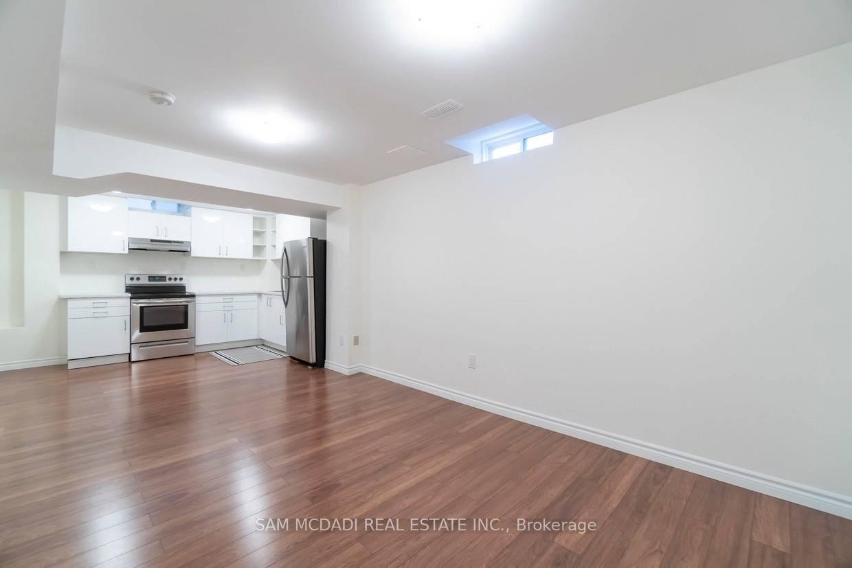Photo 5 of Unit Lower, 3883 Barley Trail, Mississauga, Churchill Meadows — HOMEH