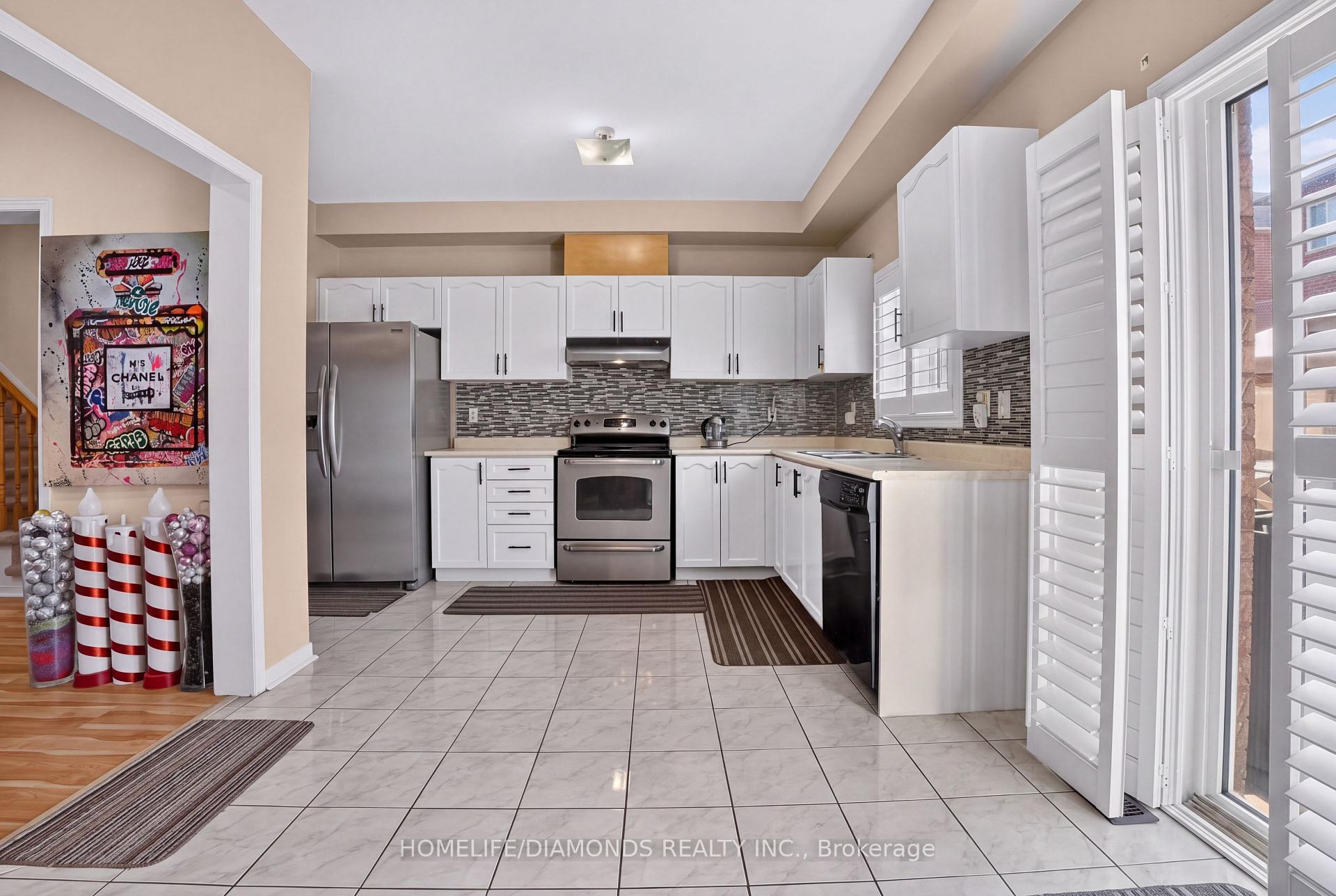 Photo 14 of 58 Fandango Drive, Brampton, Credit Valley — HOMEH