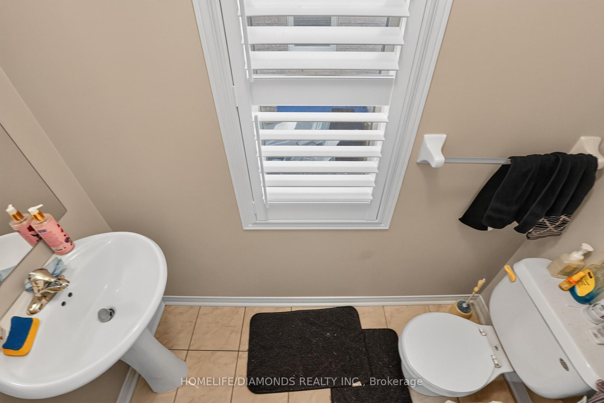 Photo 20 of 58 Fandango Drive, Brampton, Credit Valley — HOMEH