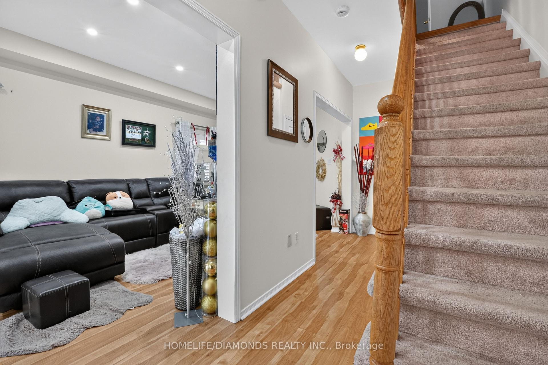 Photo 22 of 58 Fandango Drive, Brampton, Credit Valley — HOMEH