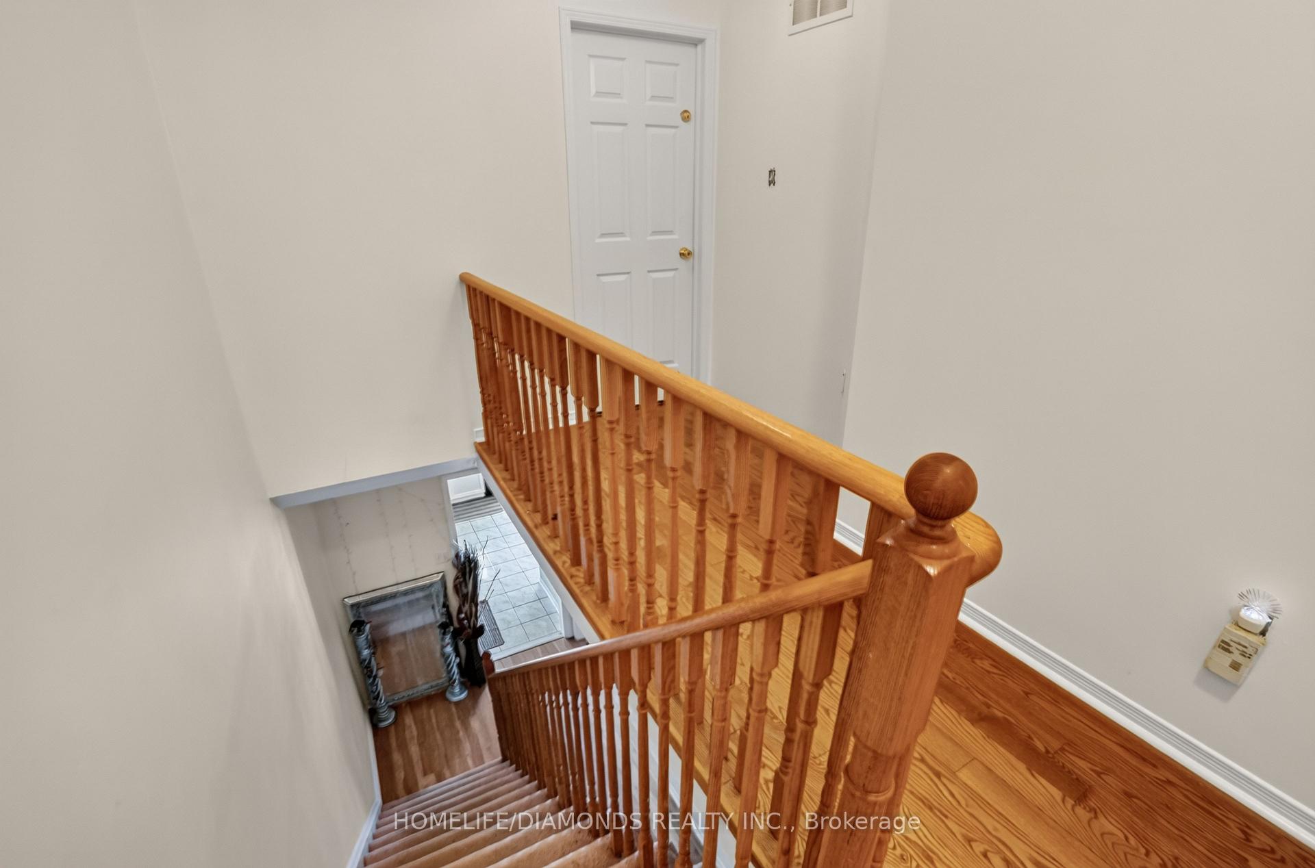 Photo 23 of 58 Fandango Drive, Brampton, Credit Valley — HOMEH
