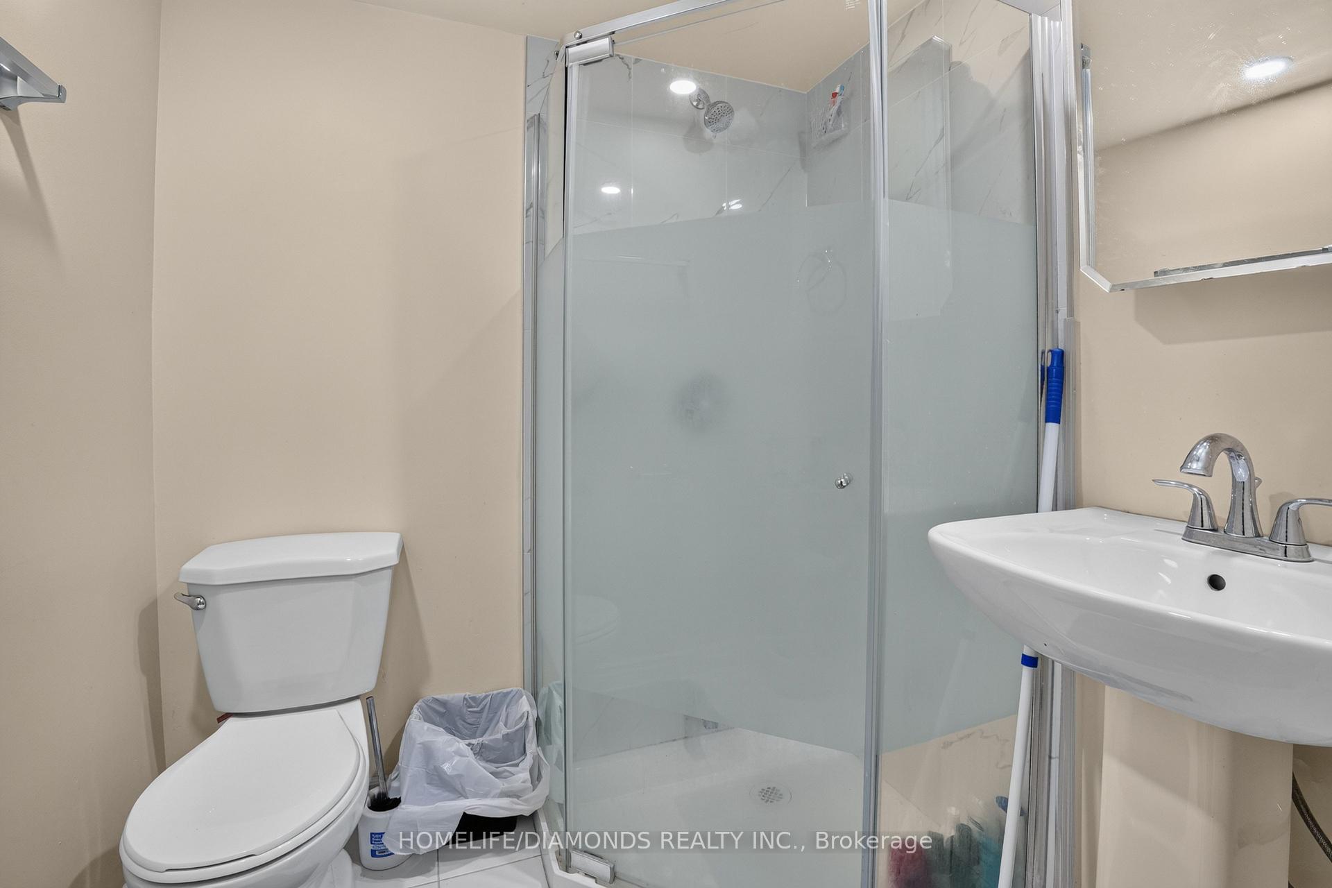 Photo 41 of 58 Fandango Drive, Brampton, Credit Valley — HOMEH
