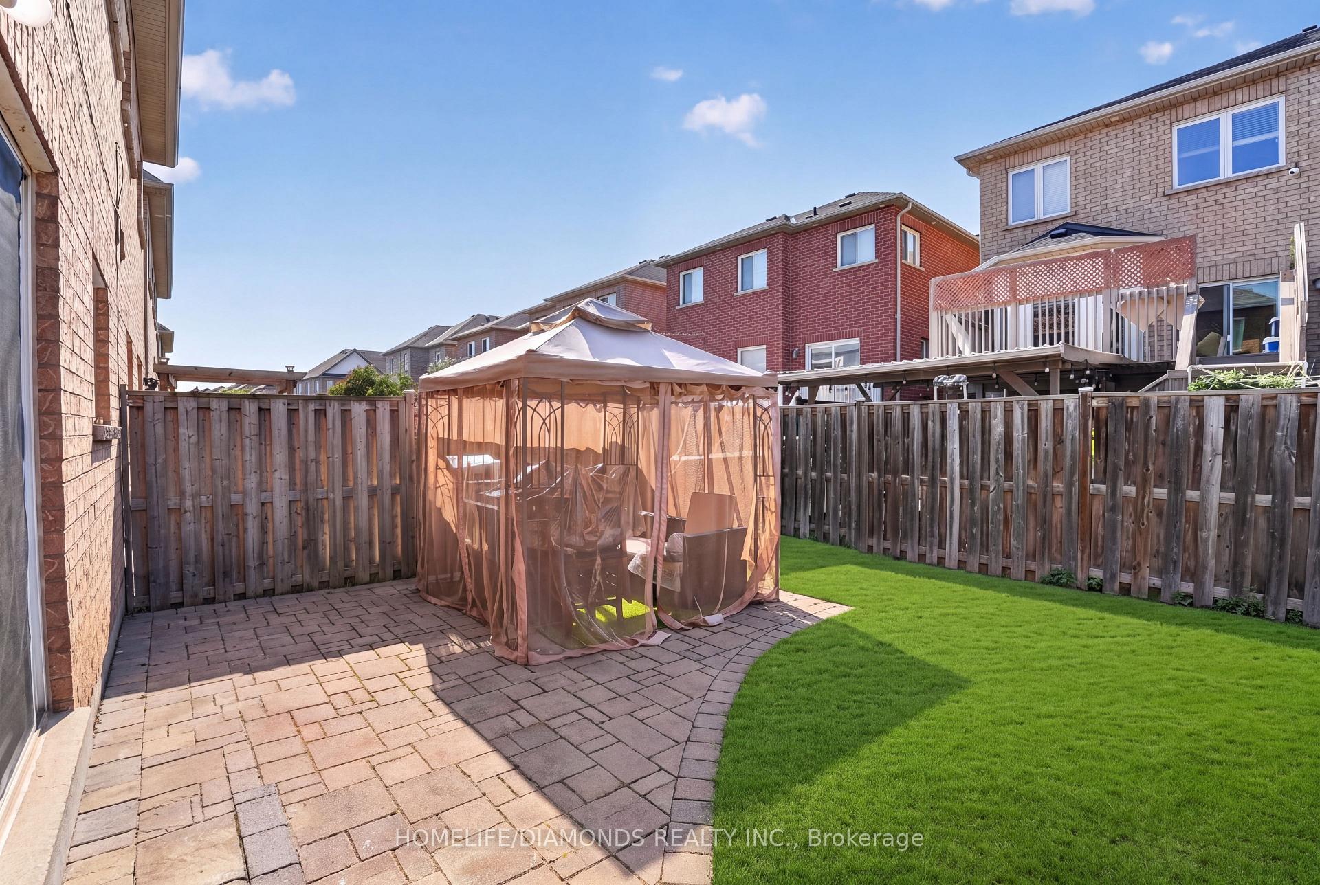 Photo 44 of 58 Fandango Drive, Brampton, Credit Valley — HOMEH