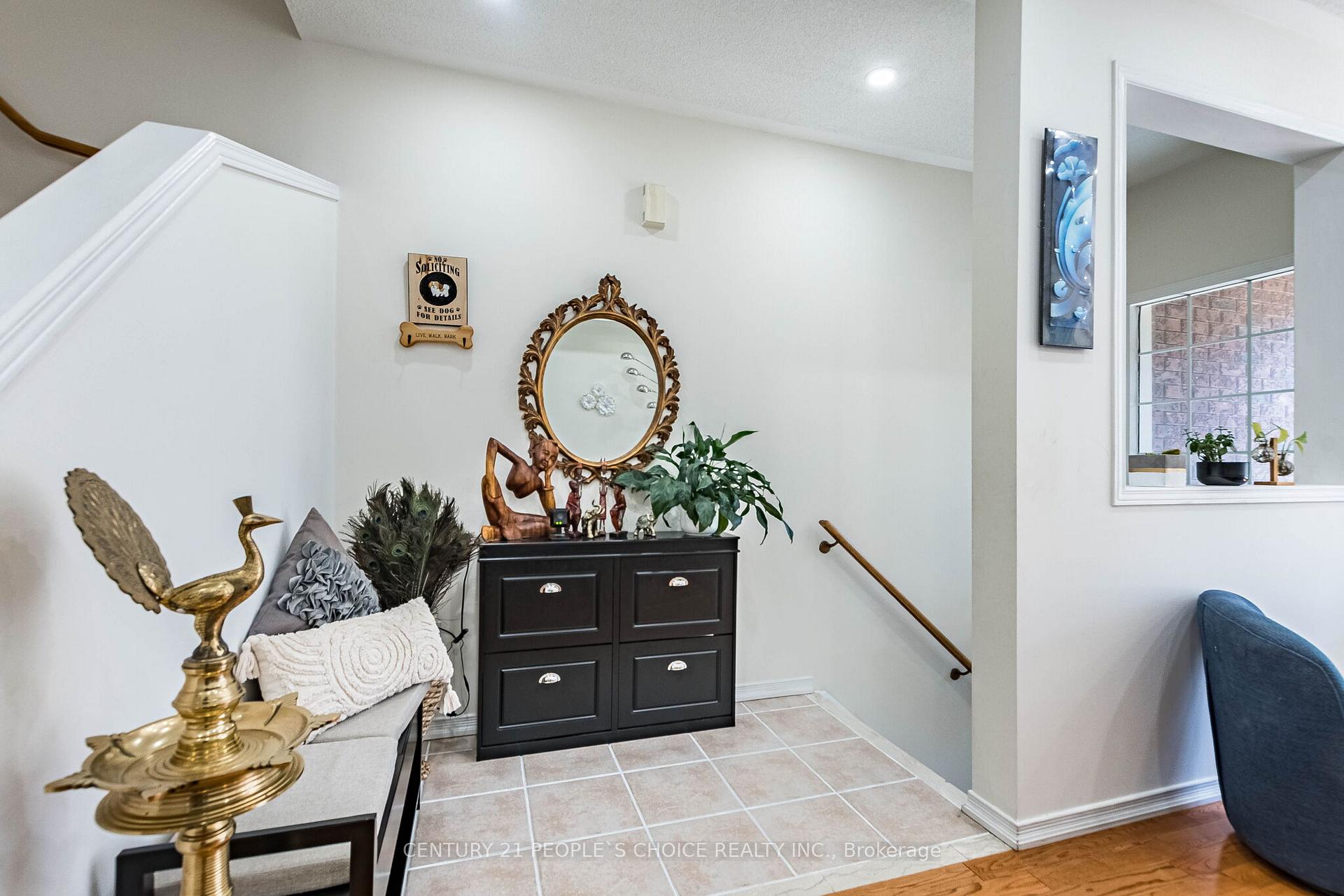 Photo 9 of Unit 29, 435 Hensall Circle, Mississauga, Cooksville — HOMEH