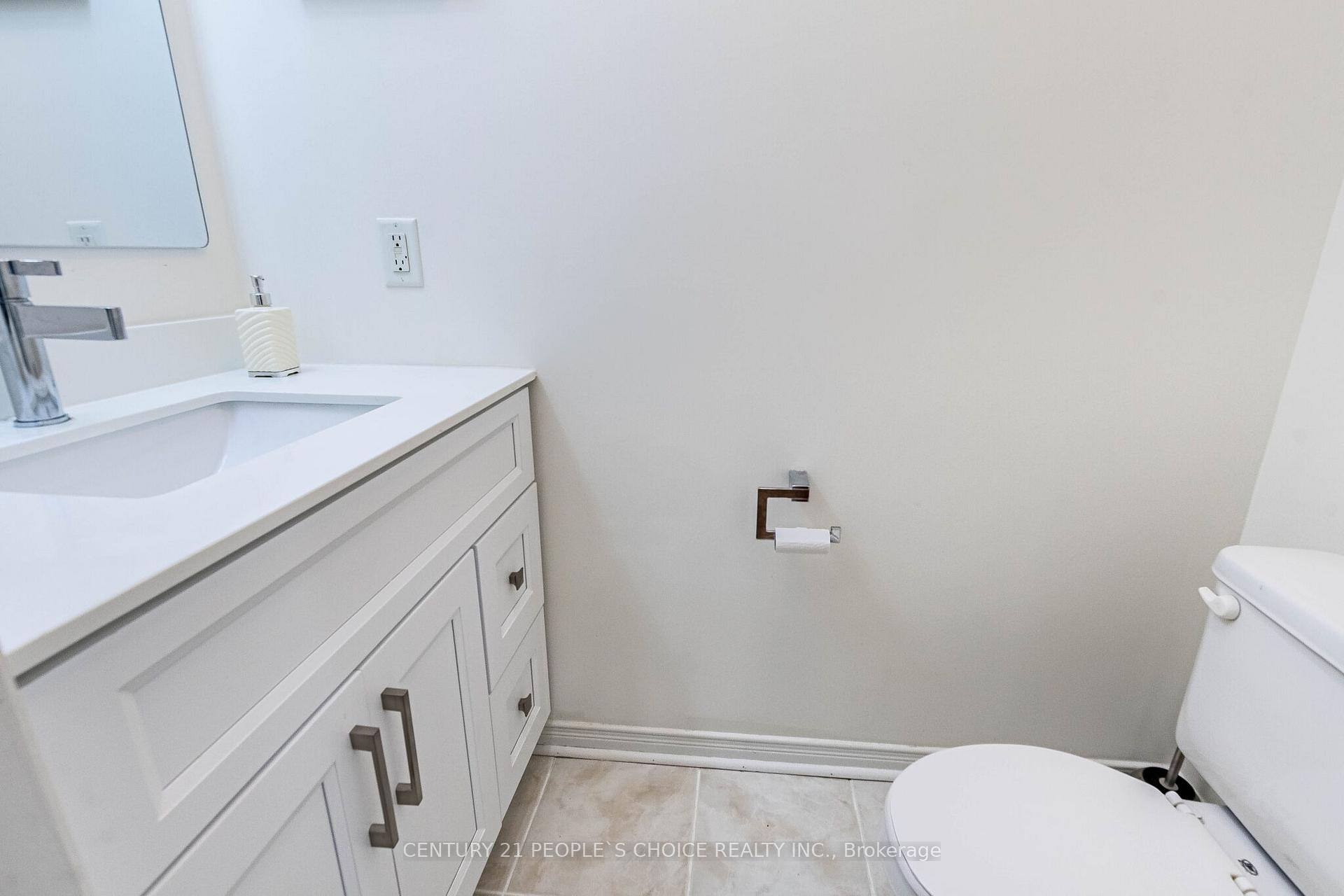 Photo 20 of Unit 29, 435 Hensall Circle, Mississauga, Cooksville — HOMEH